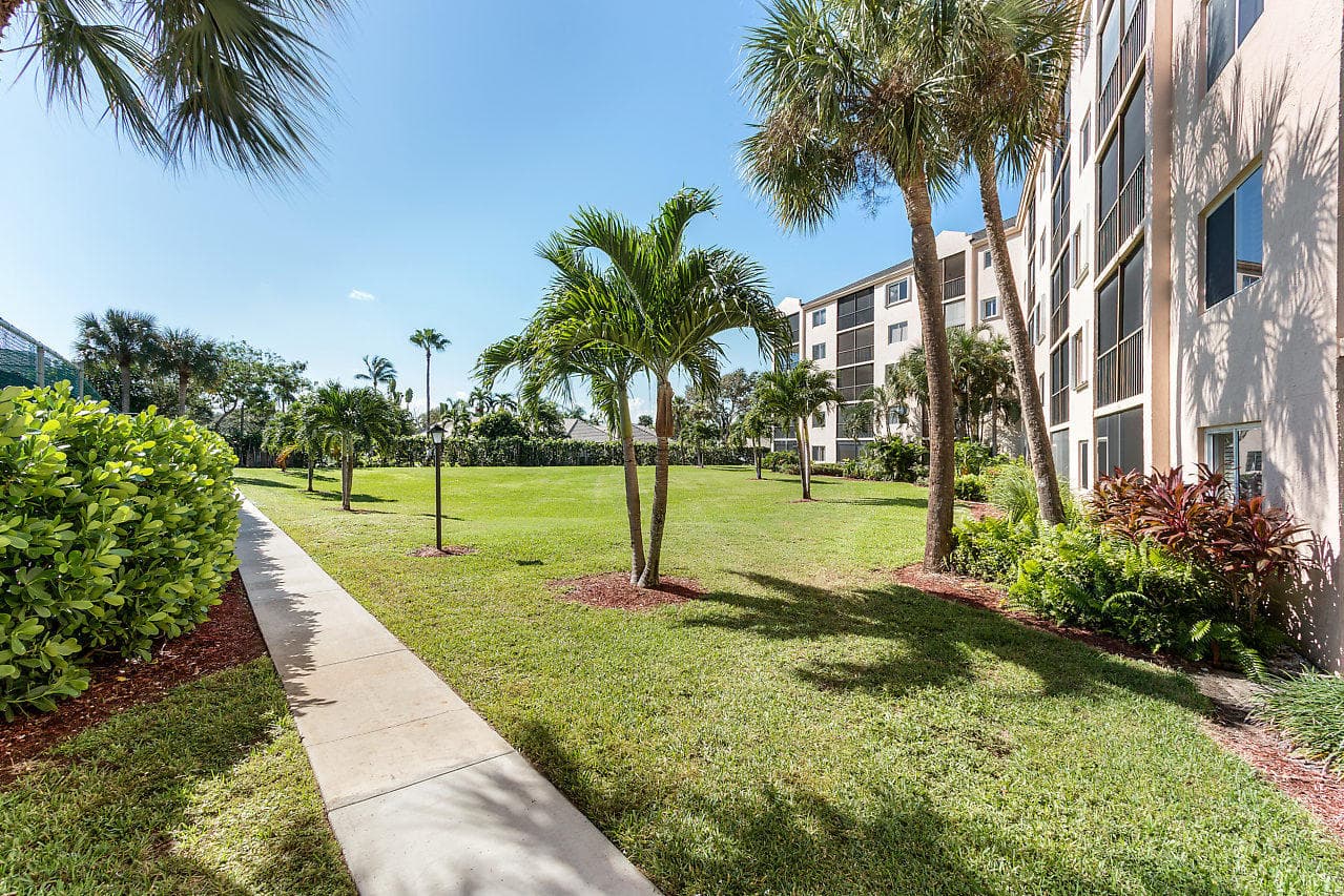 275 Palm Avenue A201, Jupiter, FL 33477 — photo 35 of 58