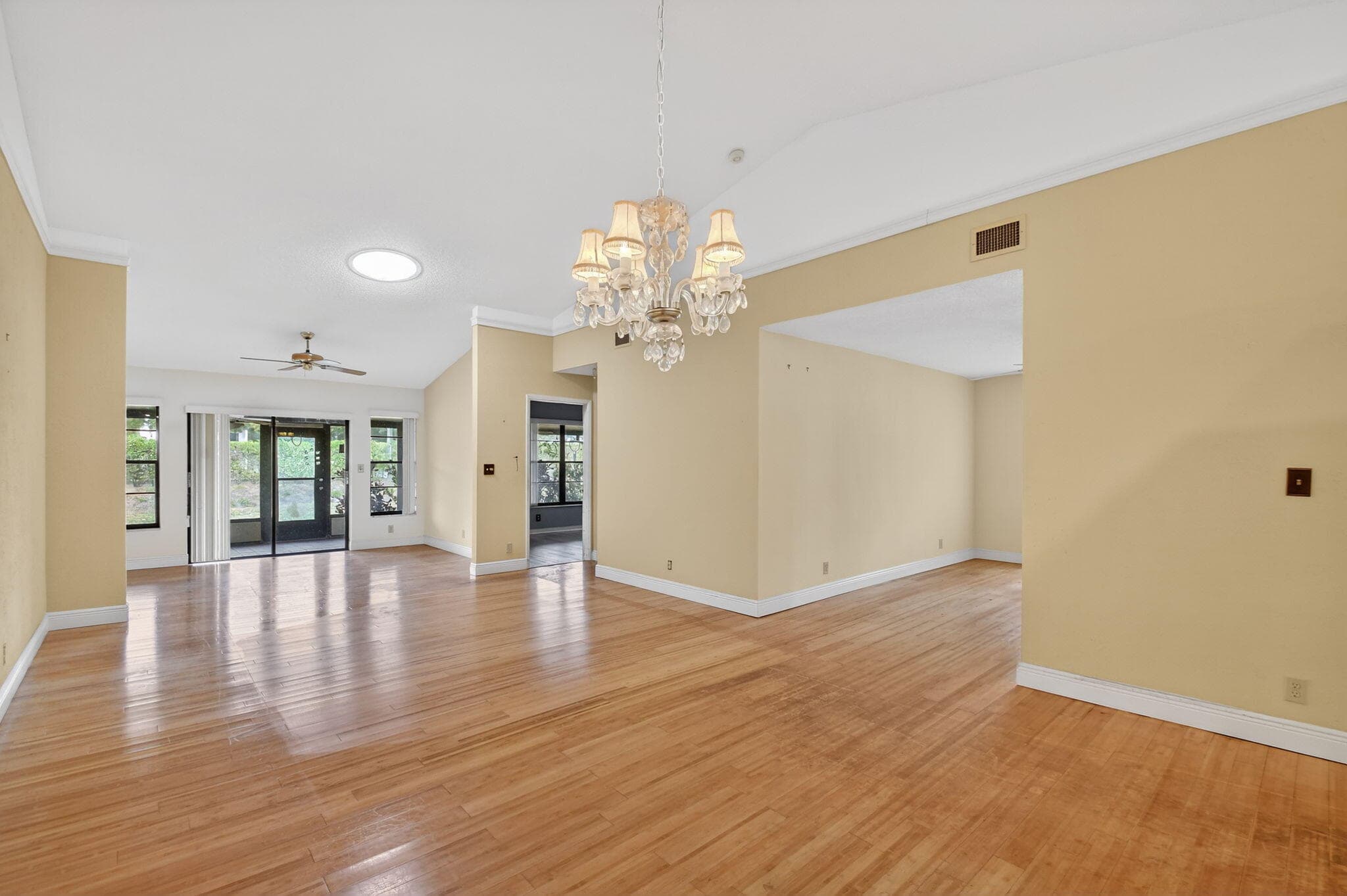 5423 Palm Springs Lane B, Boynton Beach, FL 33437 — photo 8 of 34