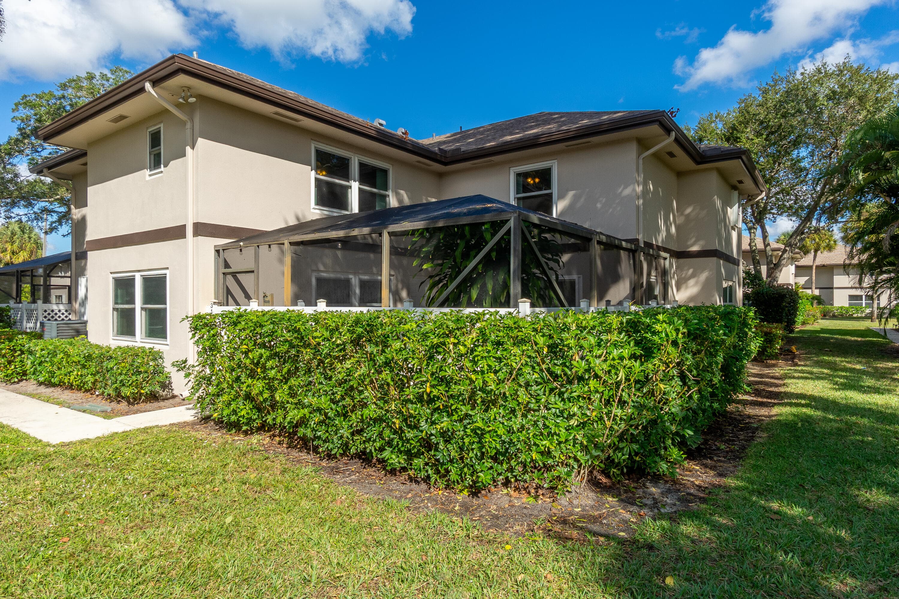 31 Clinton Court C, Royal Palm Beach, FL 33411 — photo 1 of 31