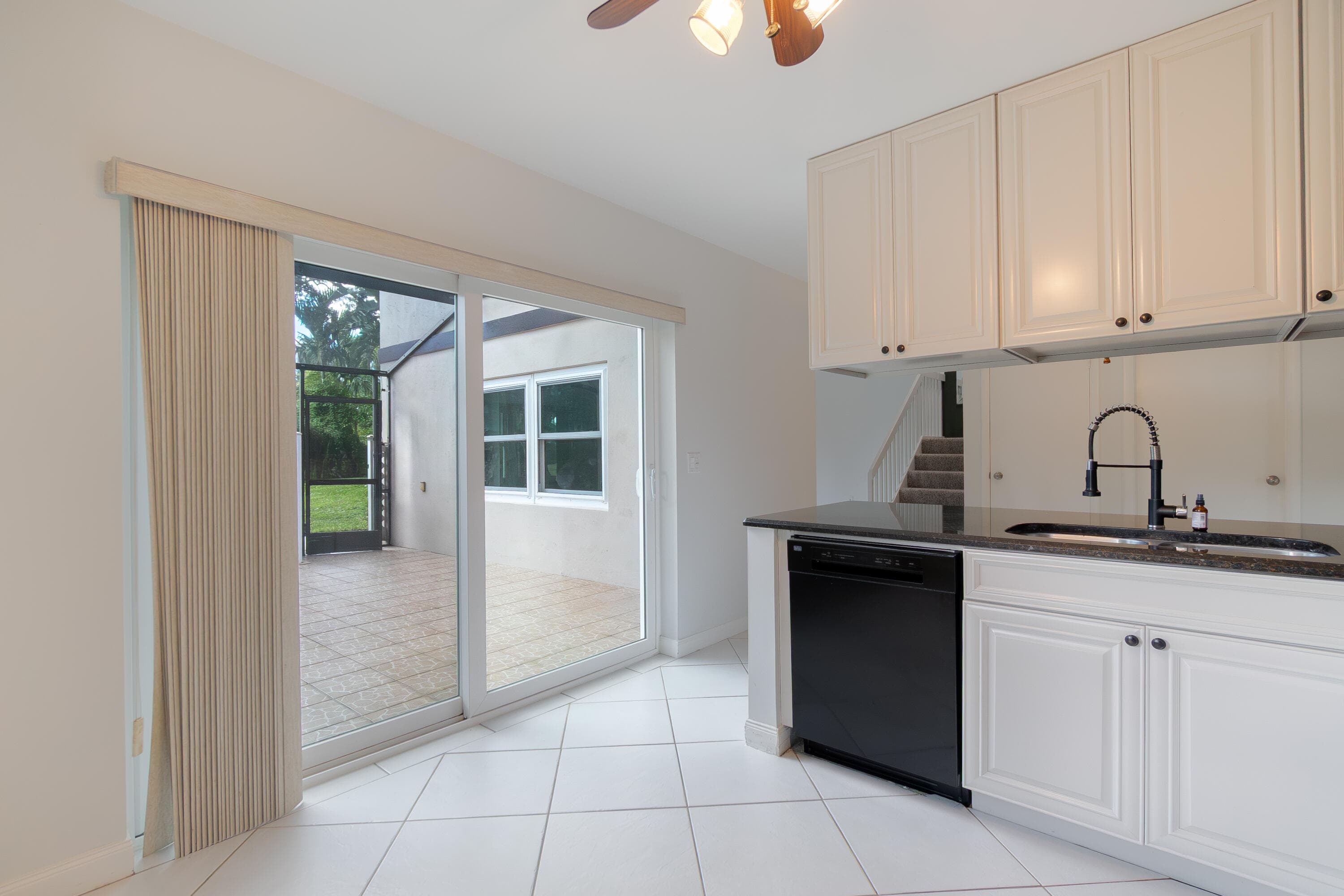 31 Clinton Court C, Royal Palm Beach, FL 33411 — photo 16 of 31