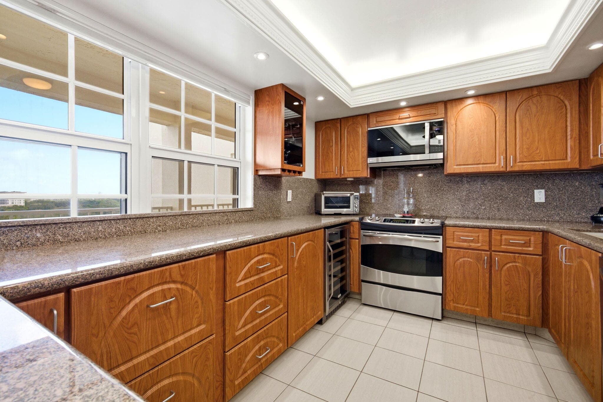 3507 Oaks Way 911, Pompano Beach, FL 33069 — photo 4 of 59