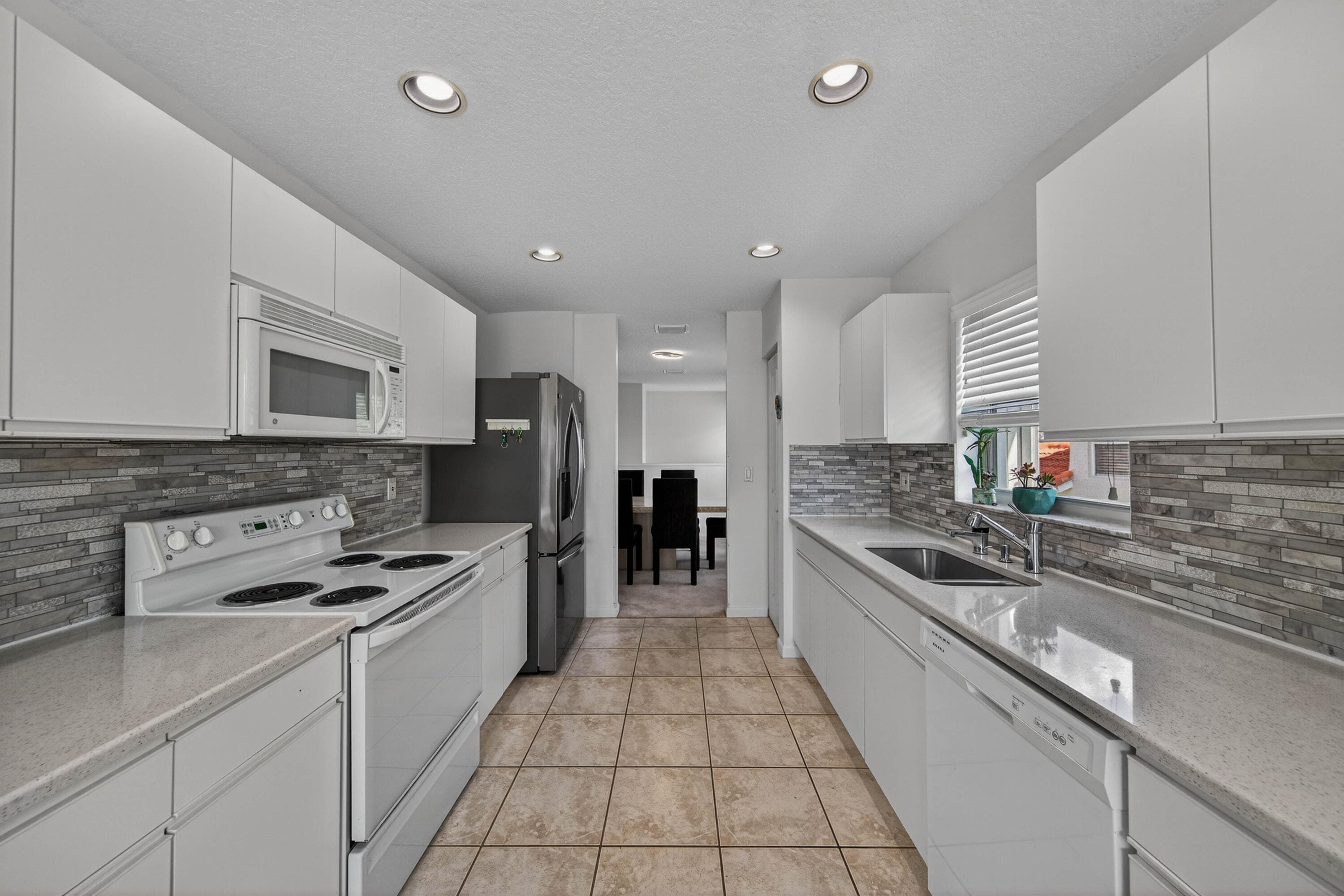 7676 Springwater Place 201, Boynton Beach, FL 33437 — photo 5 of 44
