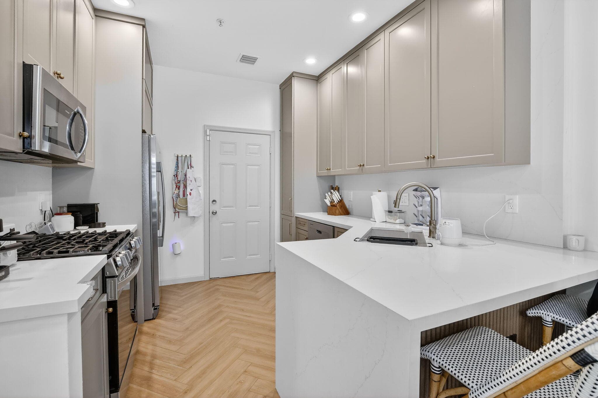 12631 NW 32nd Place, Sunrise, FL 33323 — photo 10 of 80