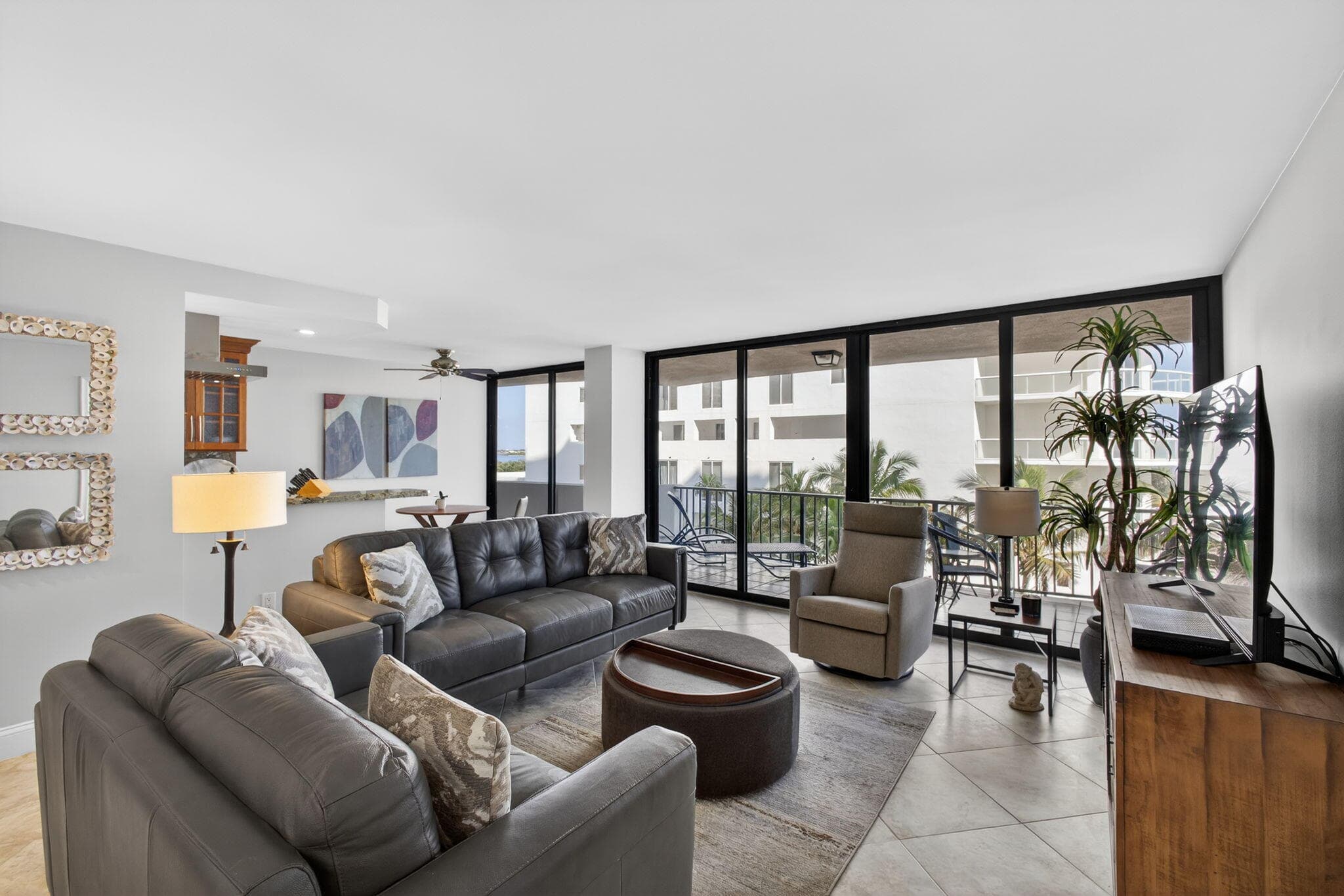4200 N Ocean Drive 1-406, Singer Island, FL 33404 — photo 23 of 82