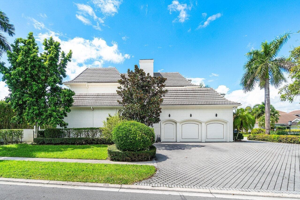 7172 Valencia Drive, Boca Raton, FL 33433 — photo 2 of 51