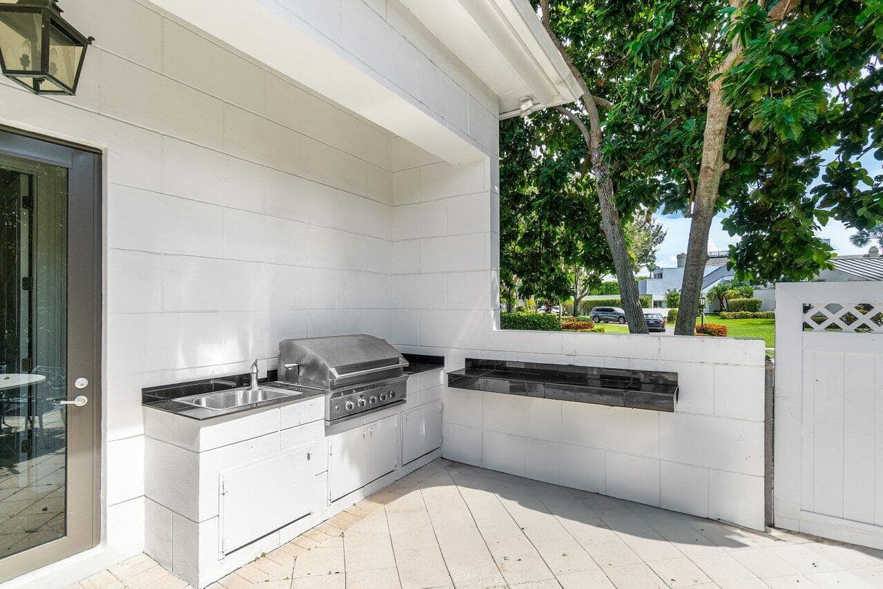 7172 Valencia Drive, Boca Raton, FL 33433 — photo 50 of 51