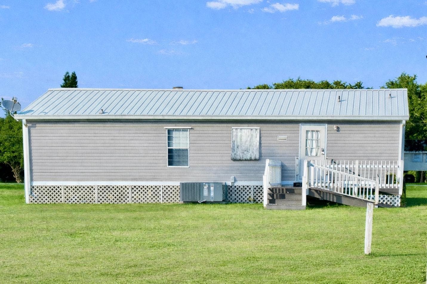 19720 NW 94th Drive, Okeechobee, FL 34972 — photo 1 of 5