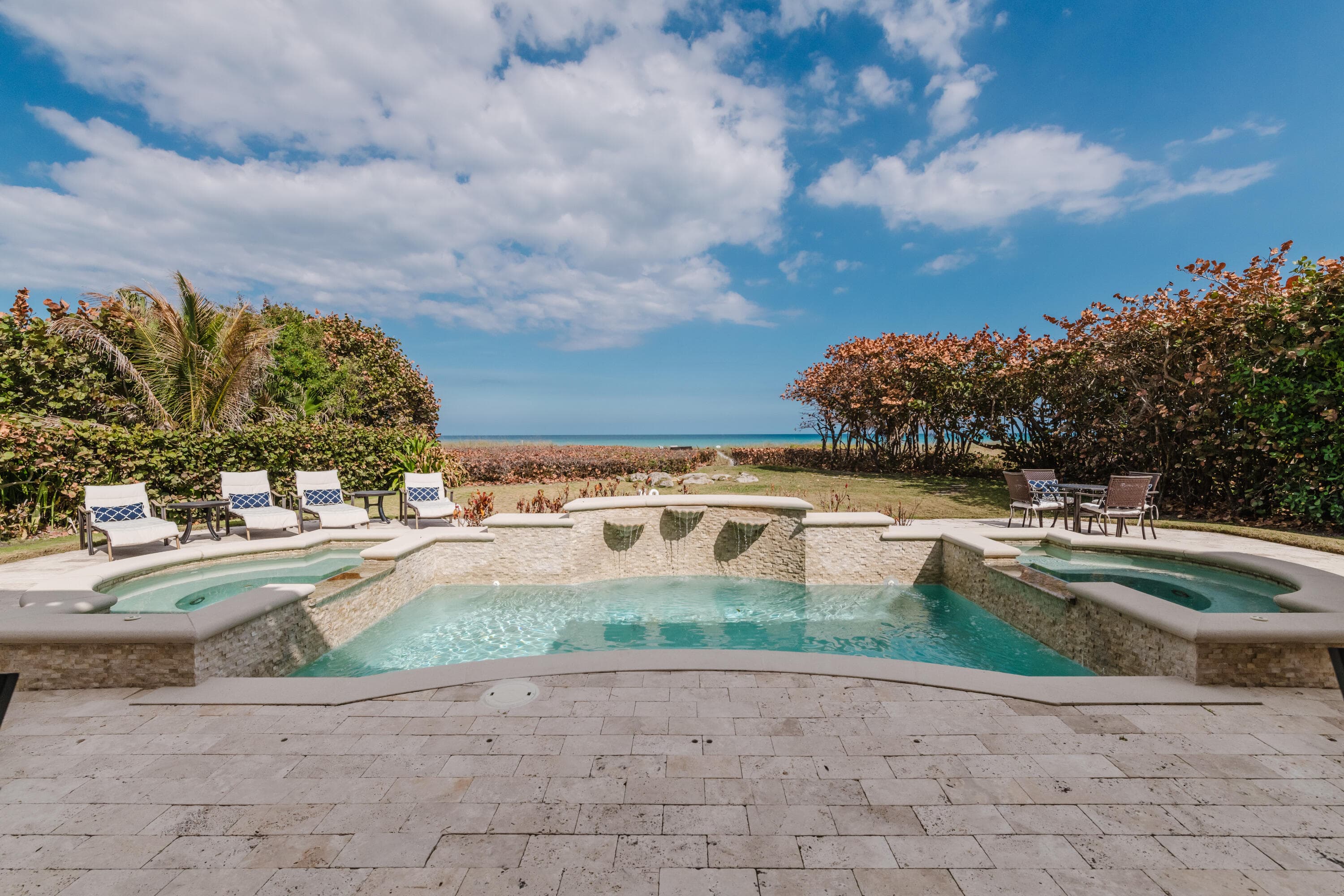 19 N Beach Road, Jupiter Island, FL 33455 — photo 56 of 80