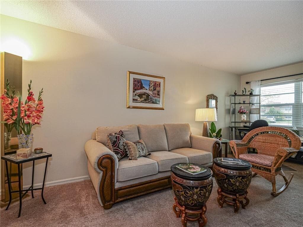12 Vista Palm Lane 103, Vero Beach, FL 32962 — photo 9 of 35