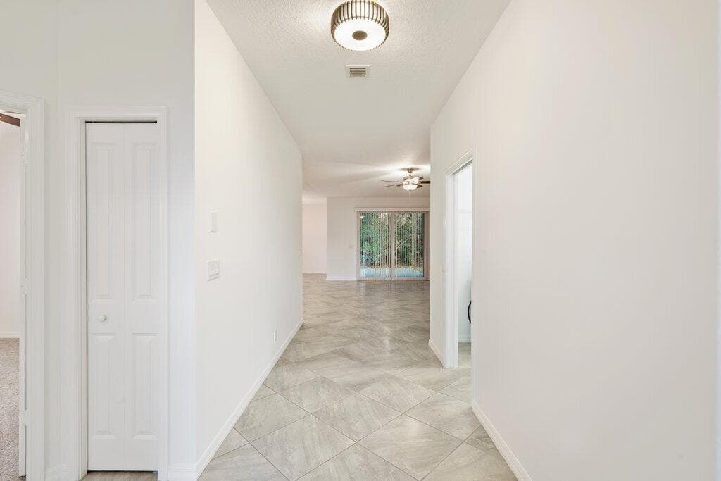 2055 46th Avenue, Vero Beach, FL 32966 — photo 8 of 23