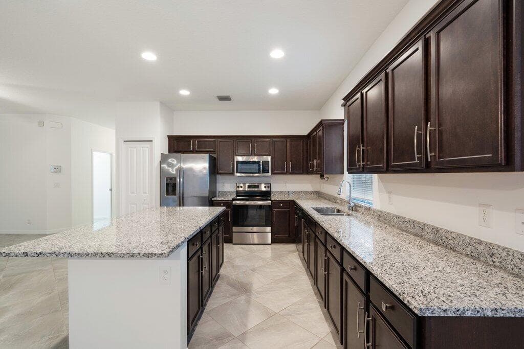 2055 46th Avenue, Vero Beach, FL 32966 — photo 10 of 23