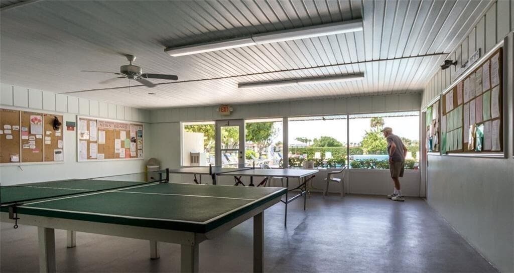 12 Vista Palm Lane 103, Vero Beach, FL 32962 — photo 29 of 35