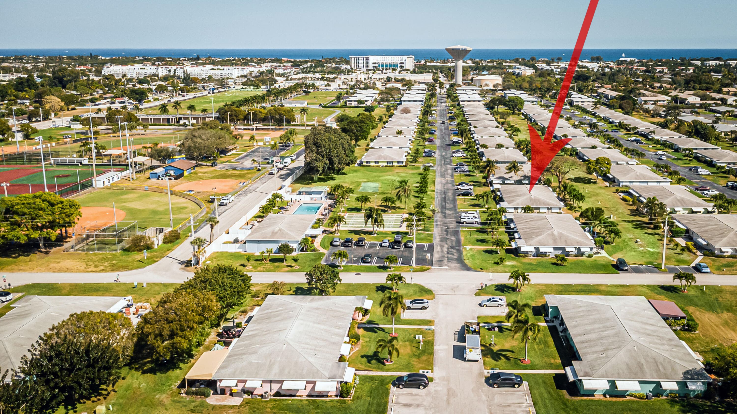 310 Main Boulevard C, Boynton Beach, FL 33435 — photo 2 of 33
