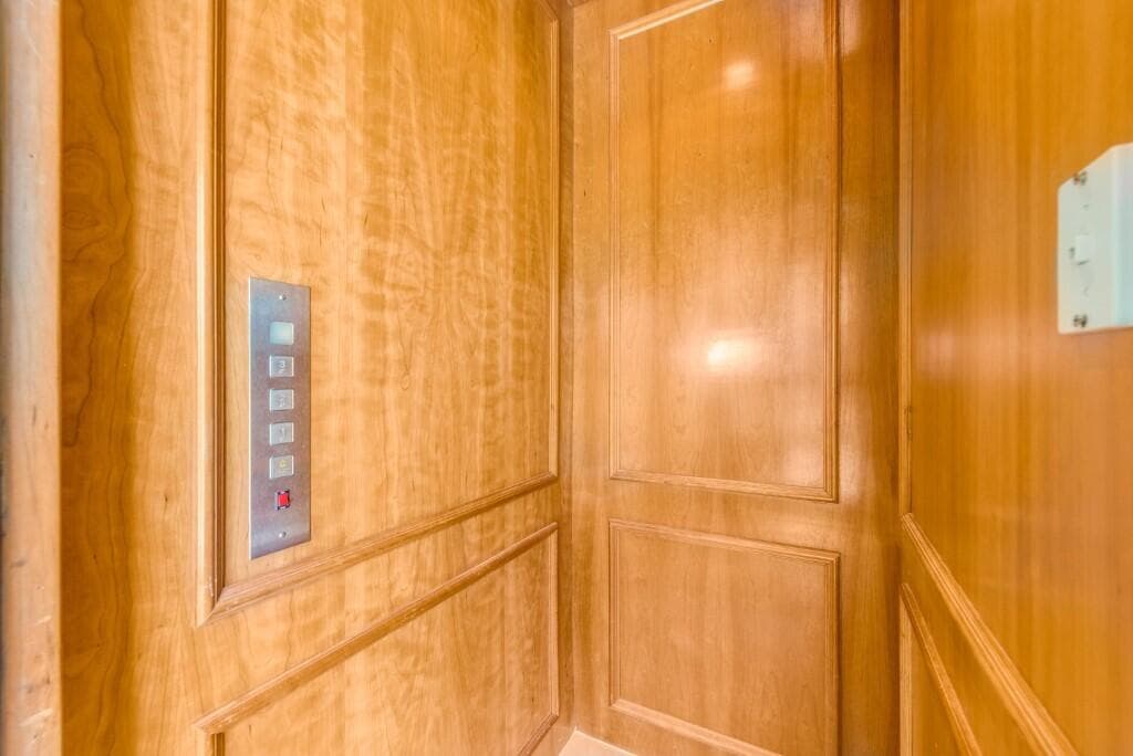 10330 S Ocean Drive, Hutchinson Island, FL 34949 — photo 10 of 34