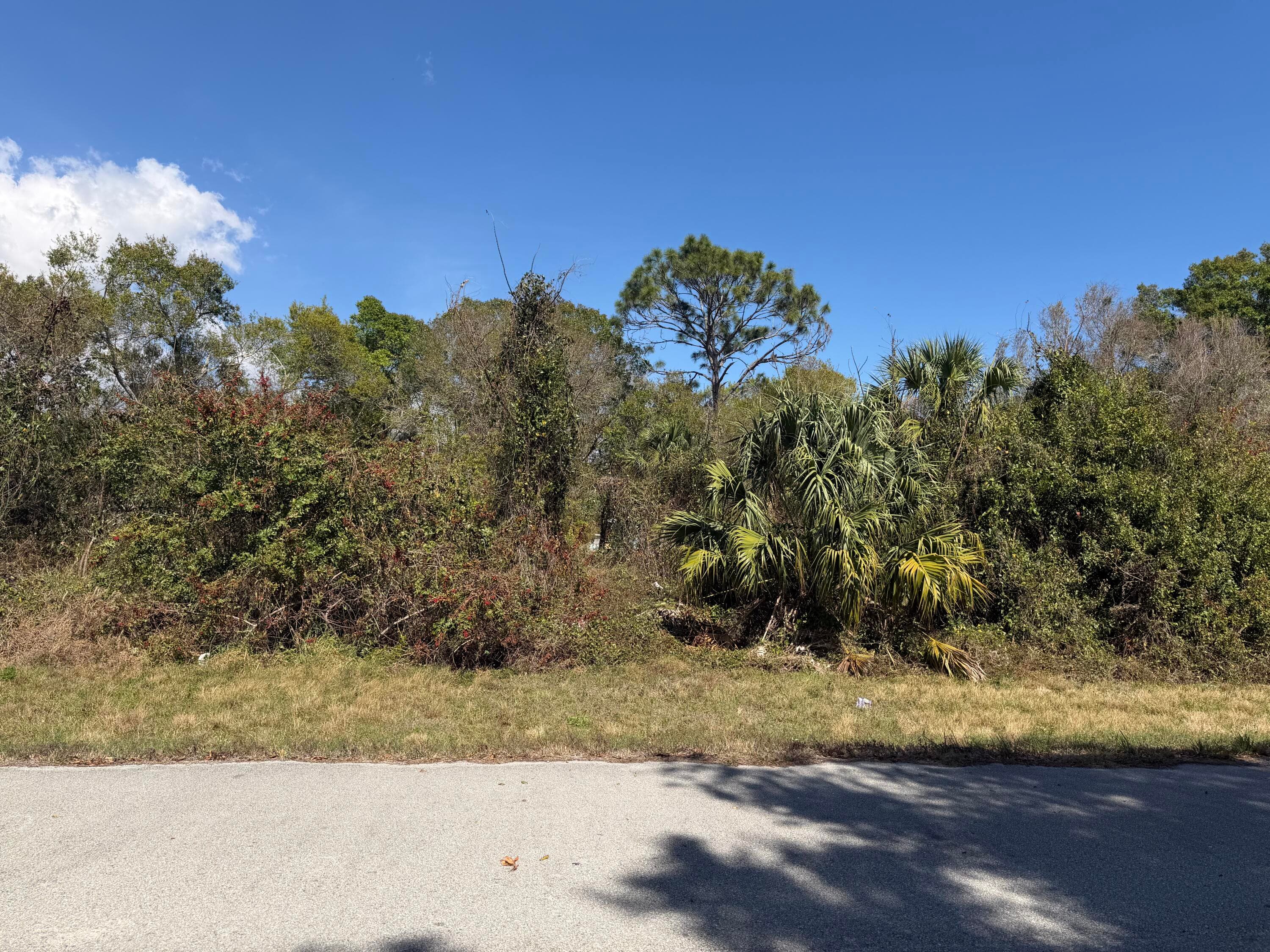 3535 NW 2nd Street, Okeechobee, FL 34972 — photo 1 of 3