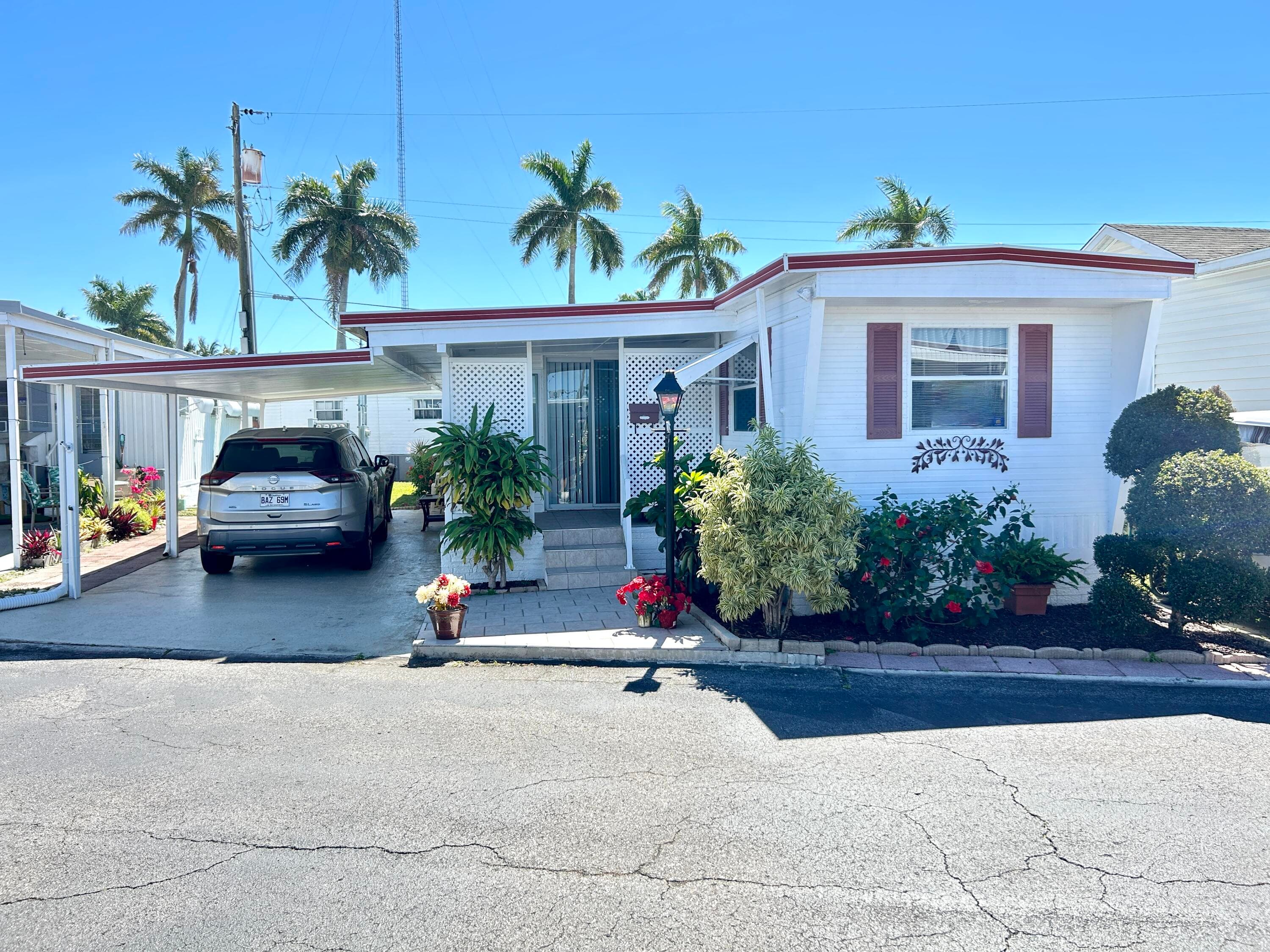3332 Broadway Street, Hollywood, FL 33021 — photo 1 of 36