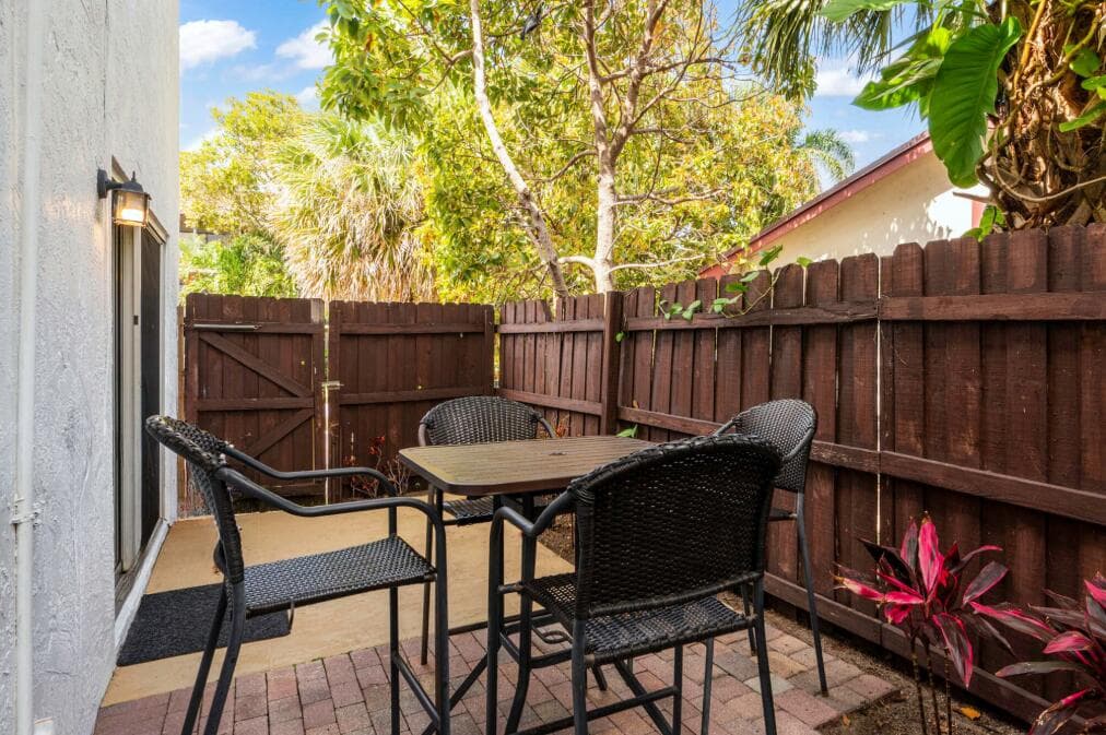 308 Southwind Court 1, North Palm Beach, FL 33408 — photo 9 of 24