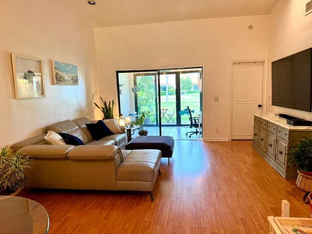 45 Centennial Court, Deerfield Beach, FL 33442 — photo 20 of 64