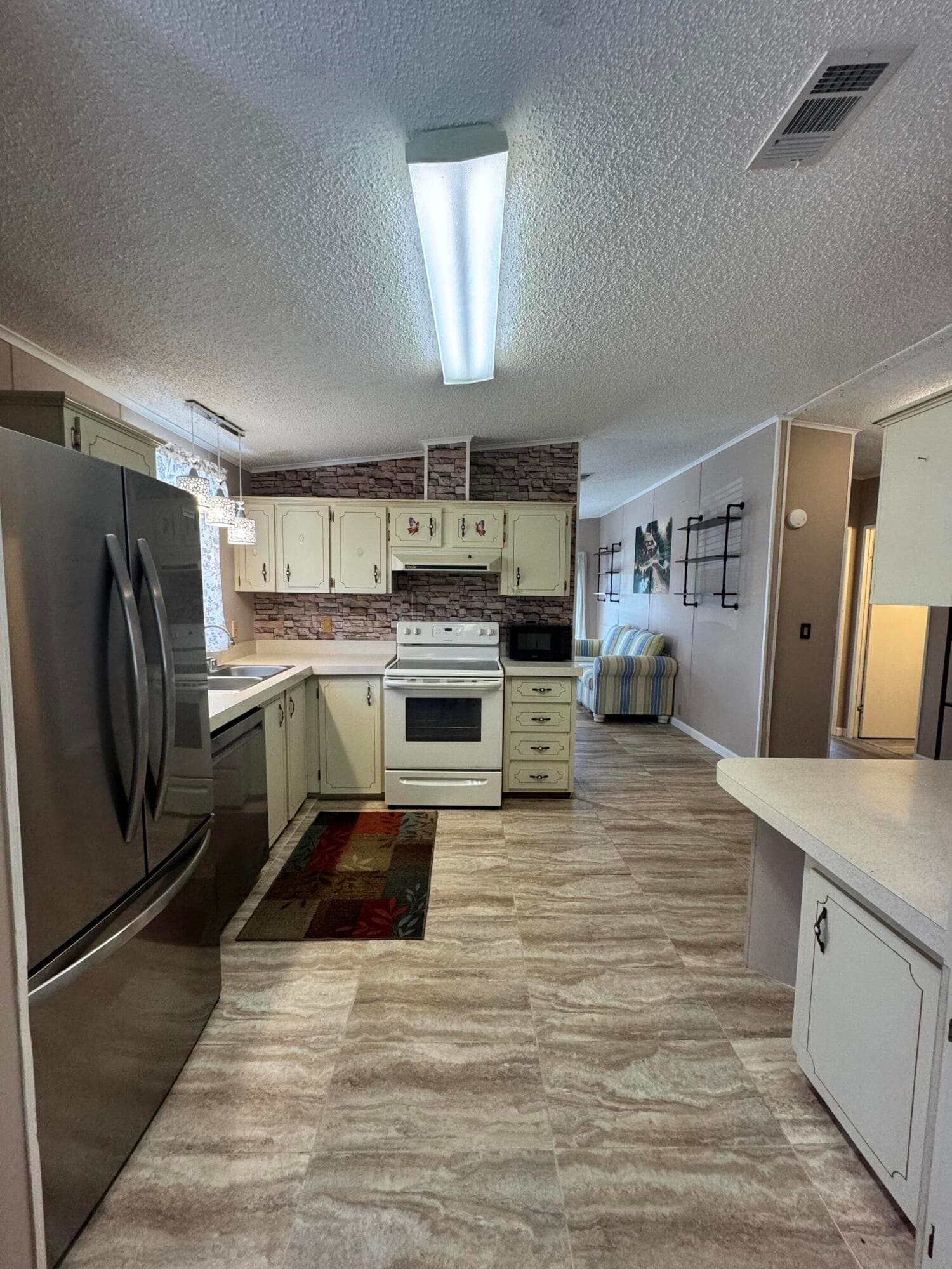 15094 Agulia Avenue, Fort Pierce, FL 34951 — photo 12 of 36