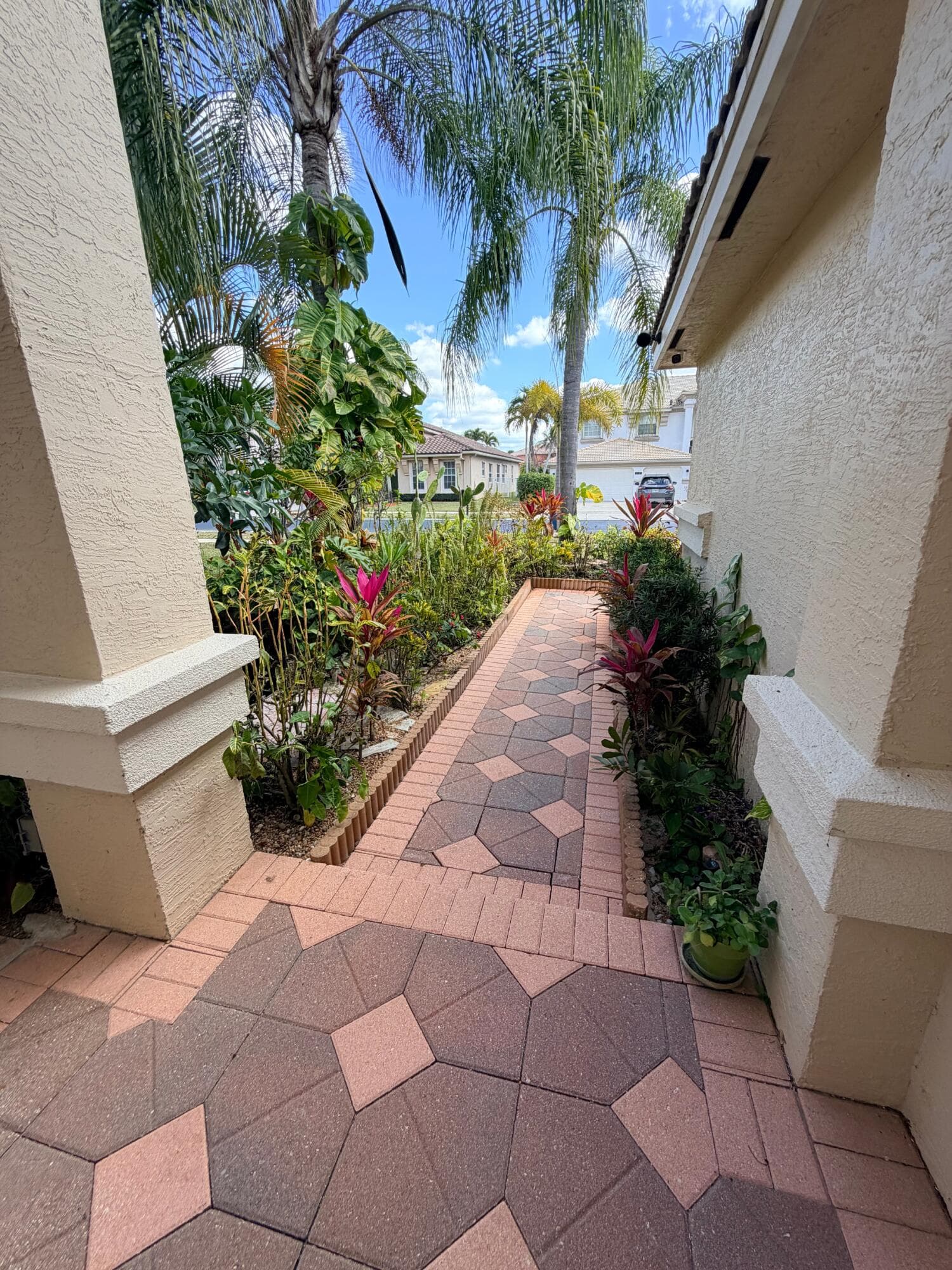 2236 Ridgewood Circle, Royal Palm Beach, FL 33411 — photo 3 of 61
