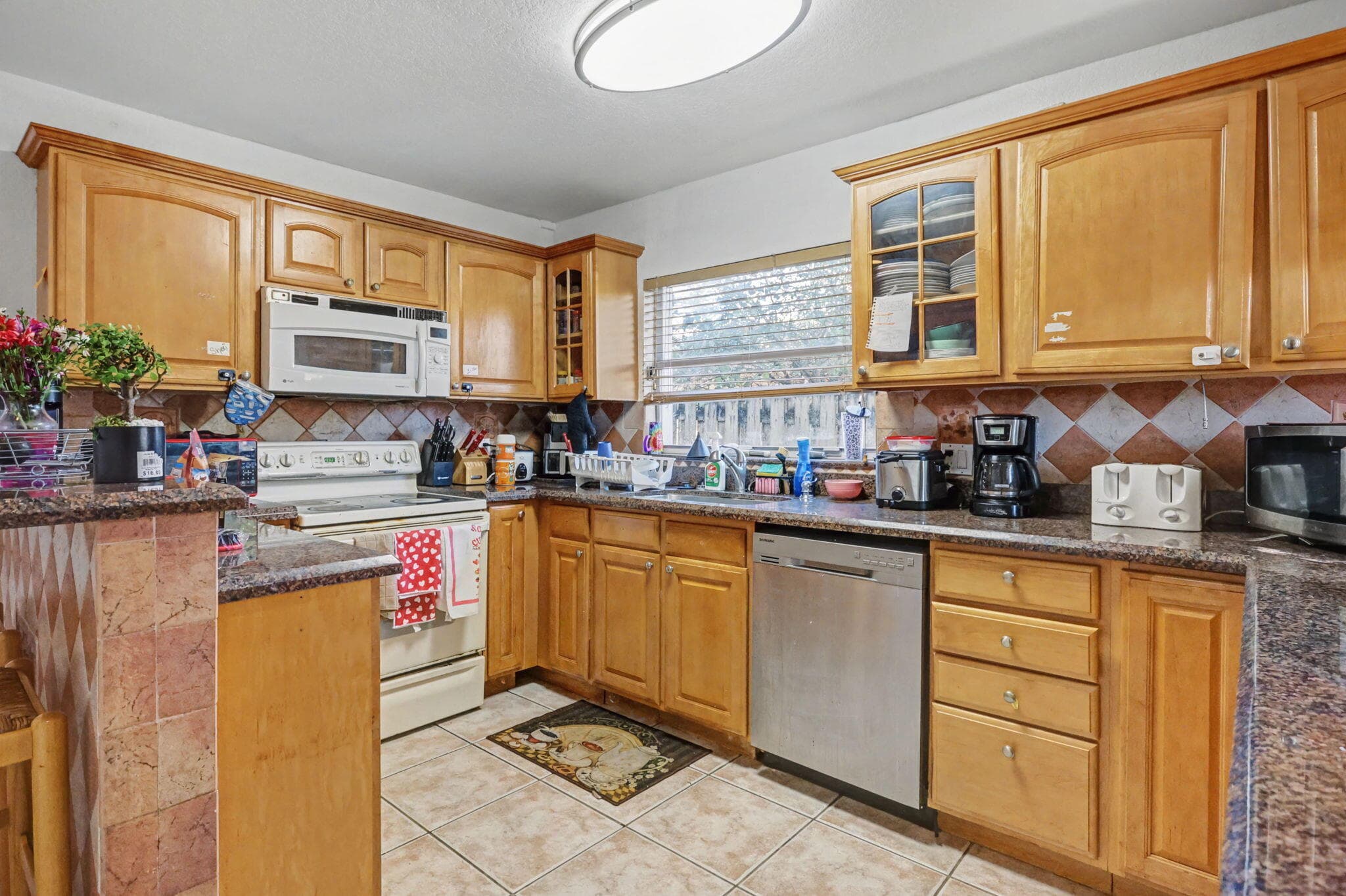 1400 Cardinal Lane, Lantana, FL 33462 — photo 10 of 23