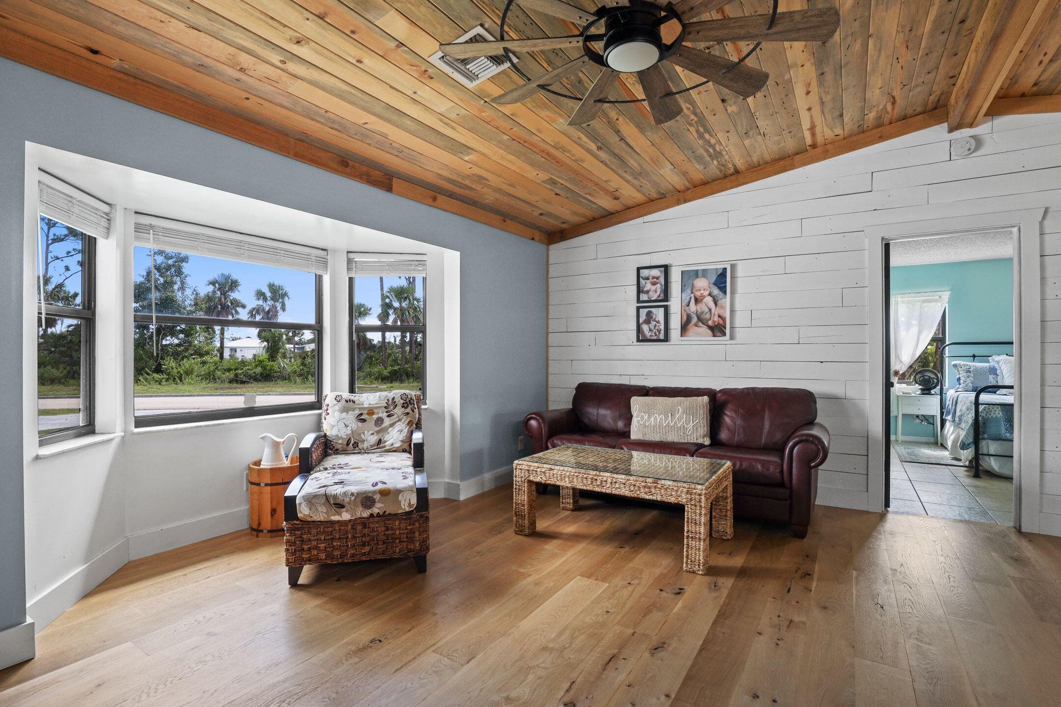 6501 Ocala Avenue, Fort Pierce, FL 34951 — photo 10 of 30