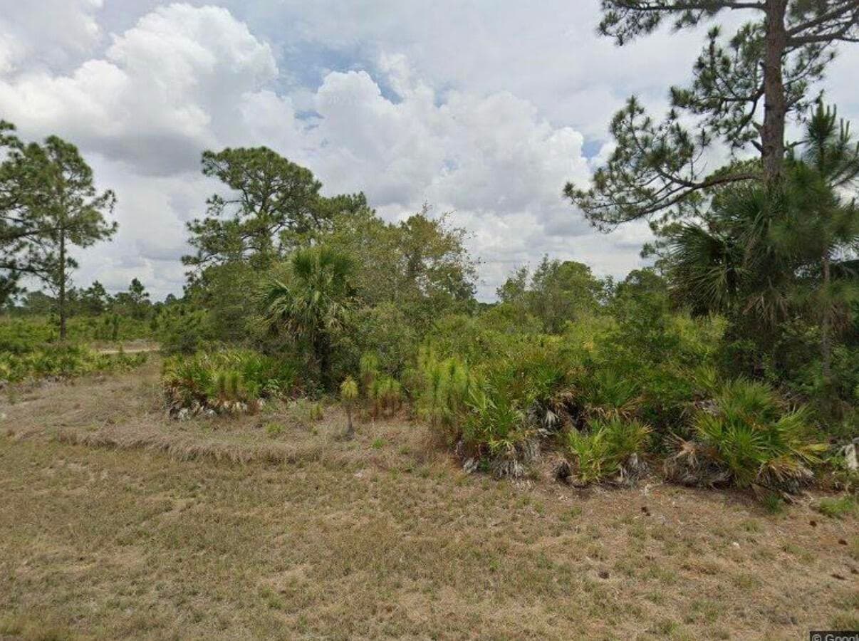 637 Stanley Ave S, Lehigh Acres, FL 33974 — photo 2 of 2