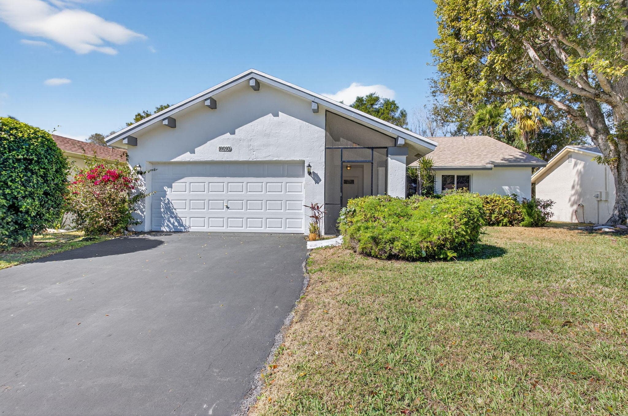 18093 104th Terrace S, Boca Raton, FL 33498 — photo 1 of 43