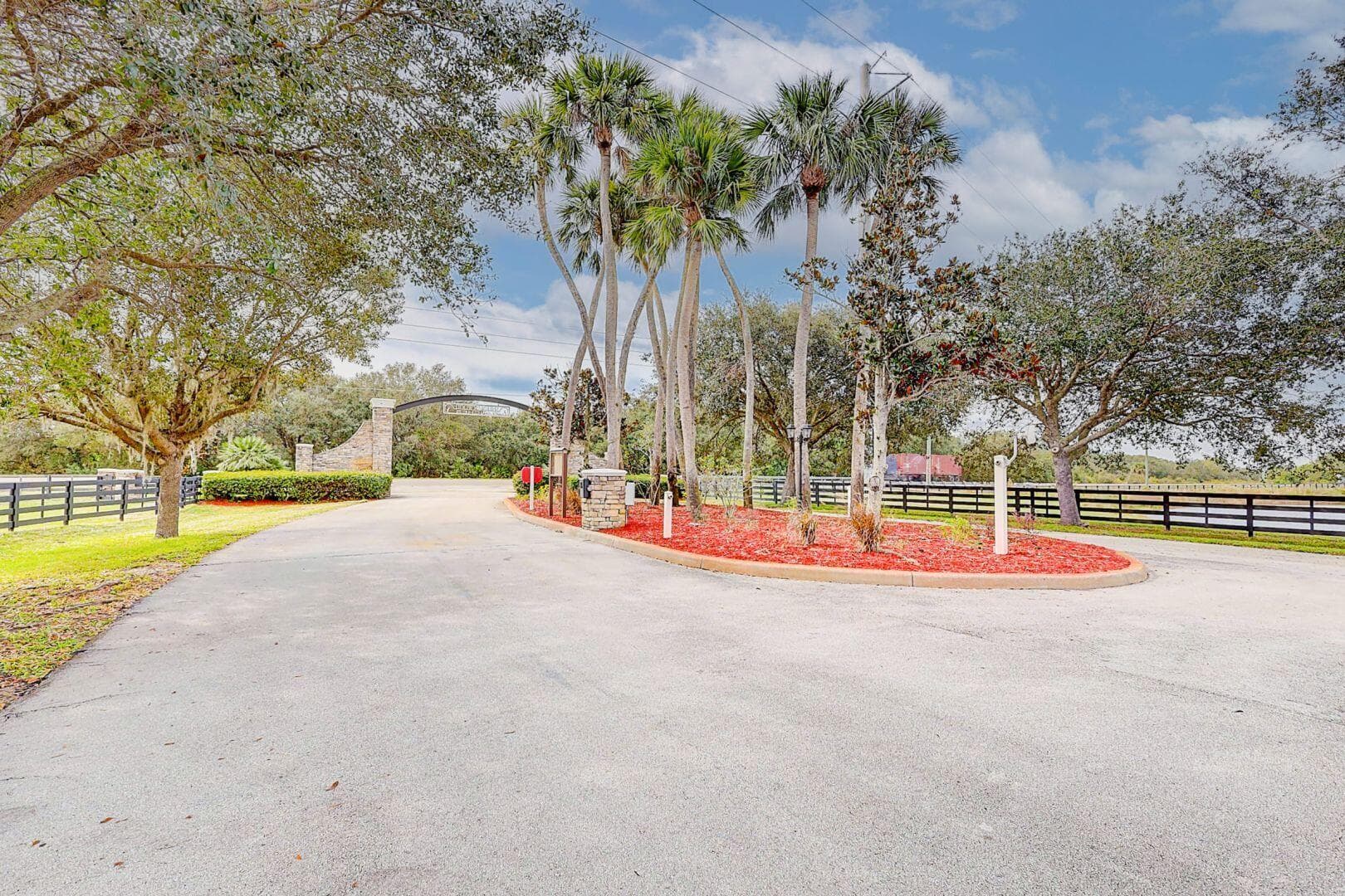 2831 SE 67th Place, Okeechobee, FL 34974 — photo 7 of 20
