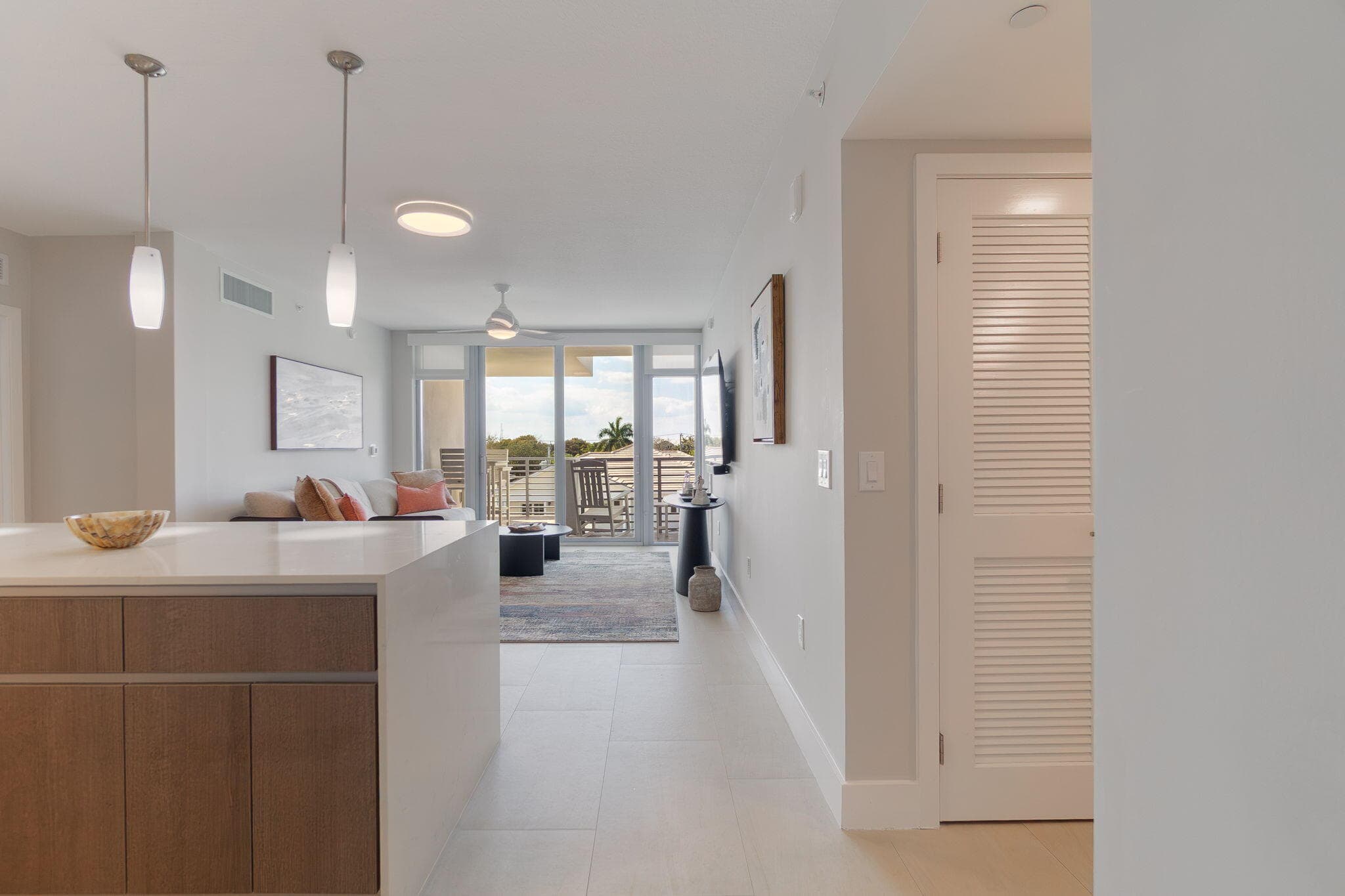 111 SE 1st Avenue 404, Delray Beach, FL 33444 — photo 5 of 55