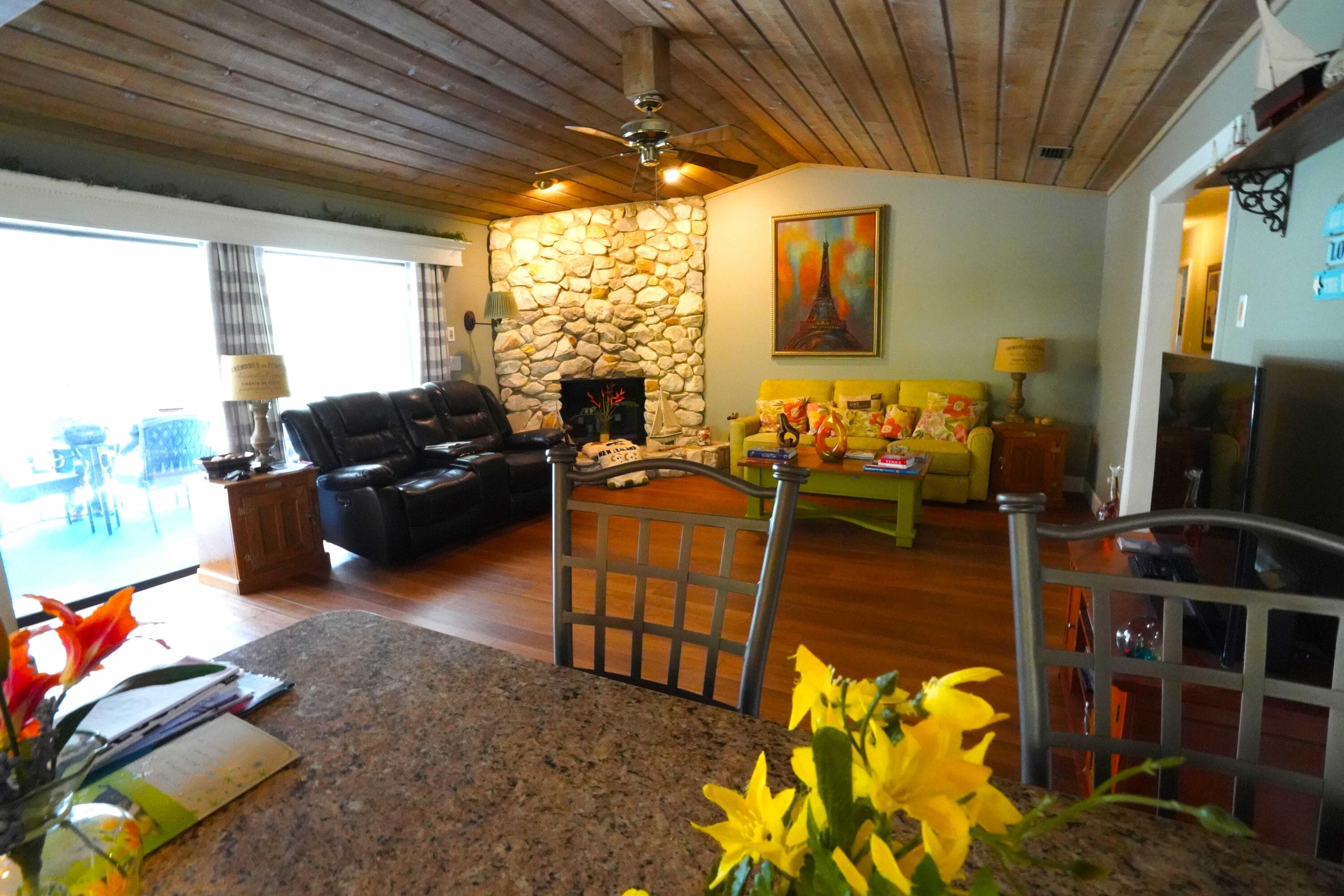 166 23rd Avenue, Vero Beach, FL 32962 — photo 8 of 50