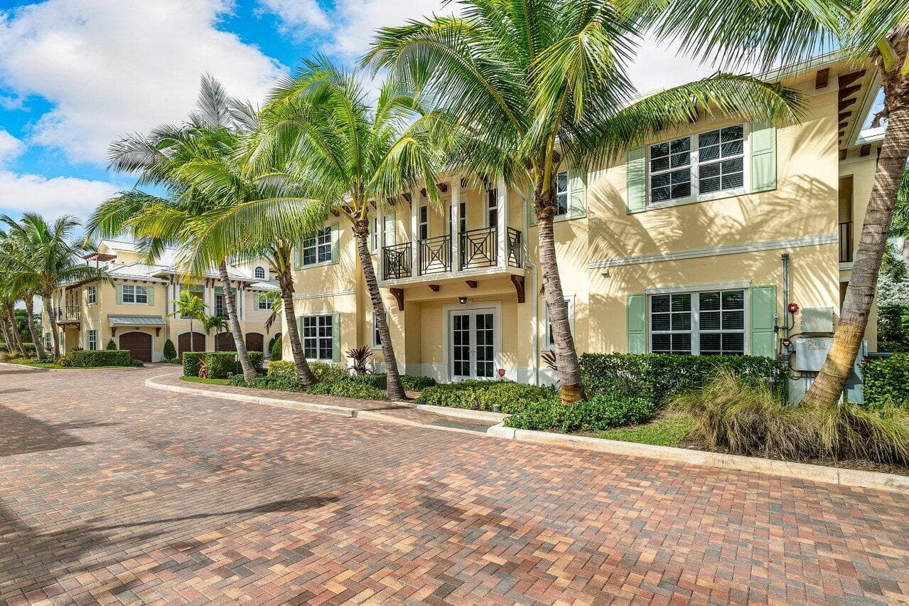 3770 County Line Road A5, Tequesta, FL 33469 — photo 4 of 24