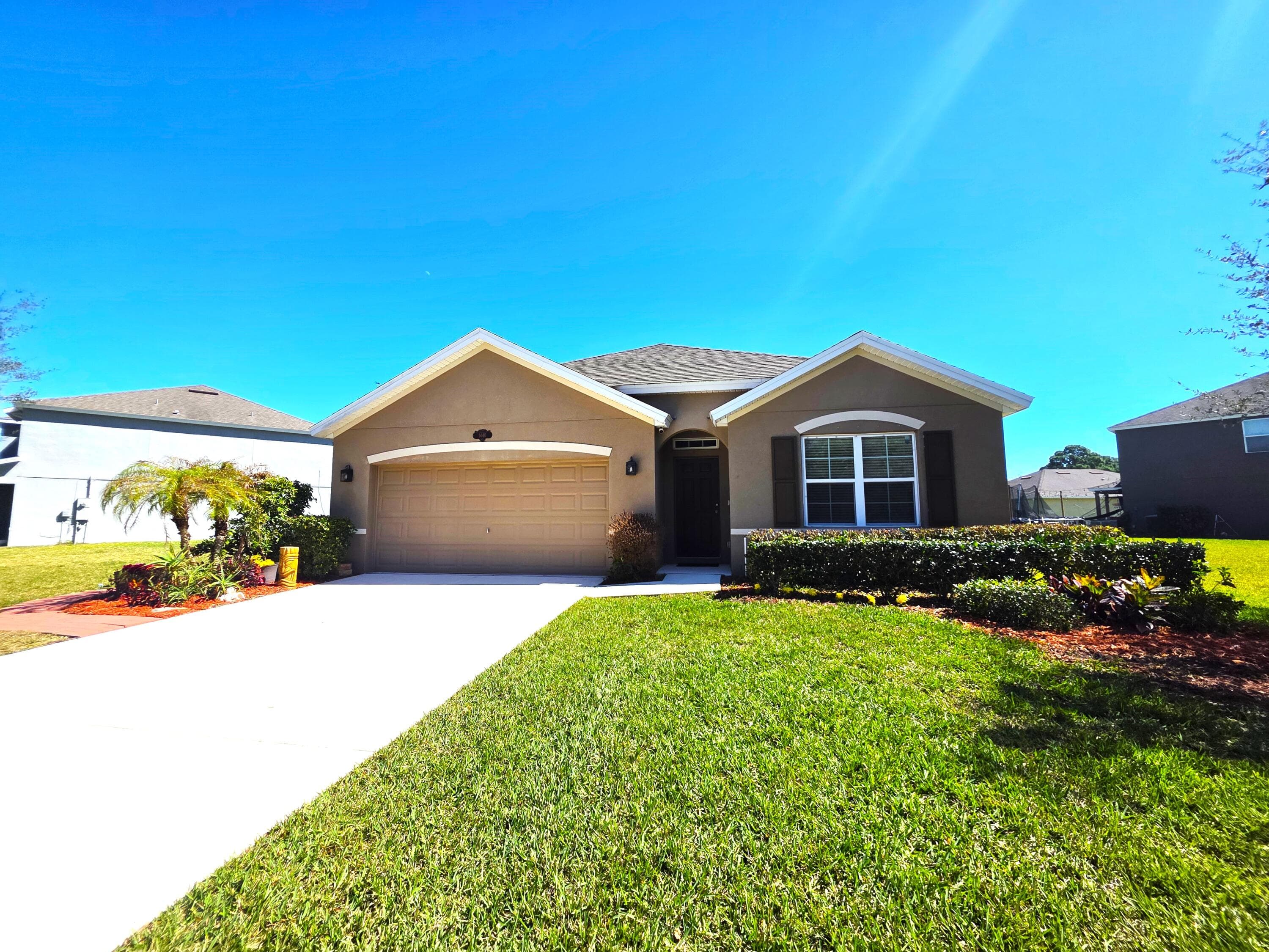1440 Lexington Square SW, Vero Beach, FL 32962 — photo 1 of 68