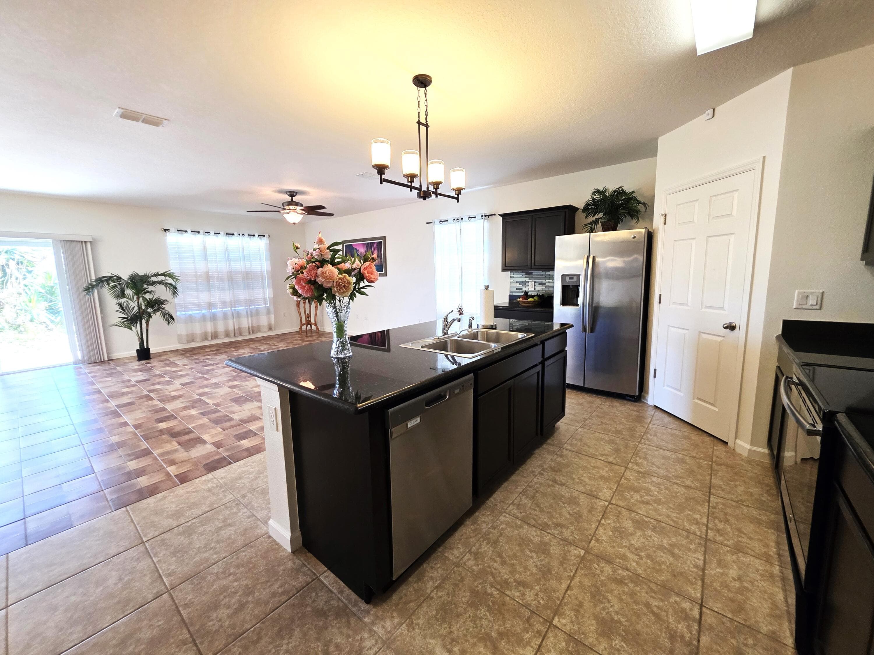 1440 Lexington Square SW, Vero Beach, FL 32962 — photo 10 of 68