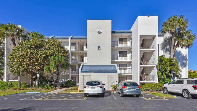 1605 S Us Highway 1 E103, Jupiter, FL 33477 — photo 3 of 40