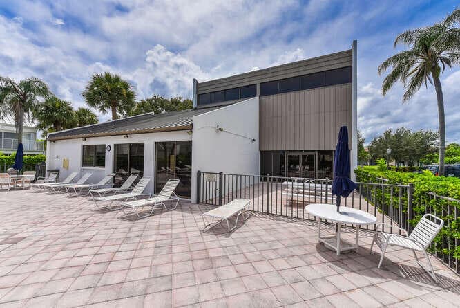 1605 S Us Highway 1 E103, Jupiter, FL 33477 — photo 32 of 40