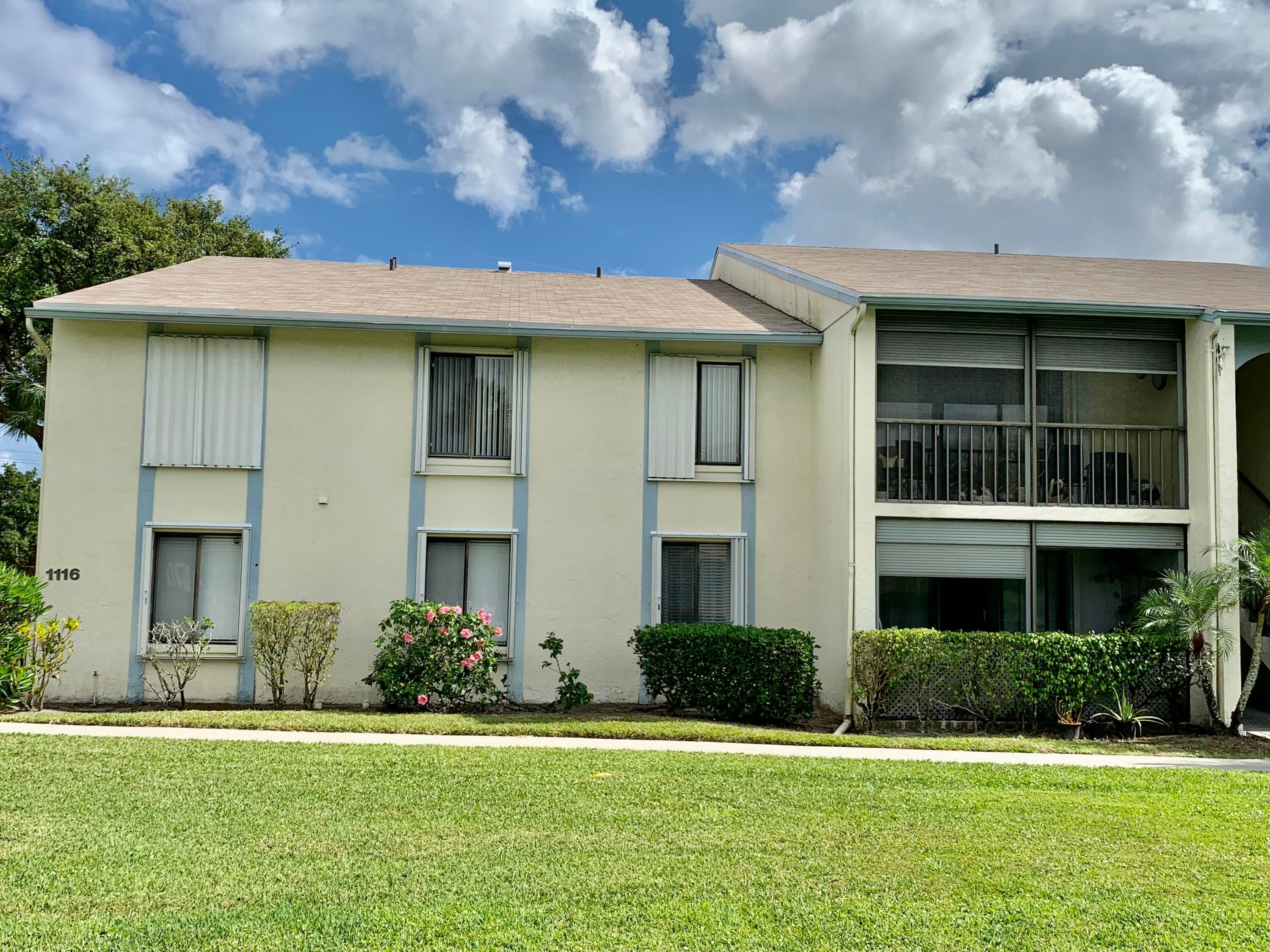 1116 Green Pine Boulevard G1, West Palm Beach, FL 33409 — photo 2 of 22