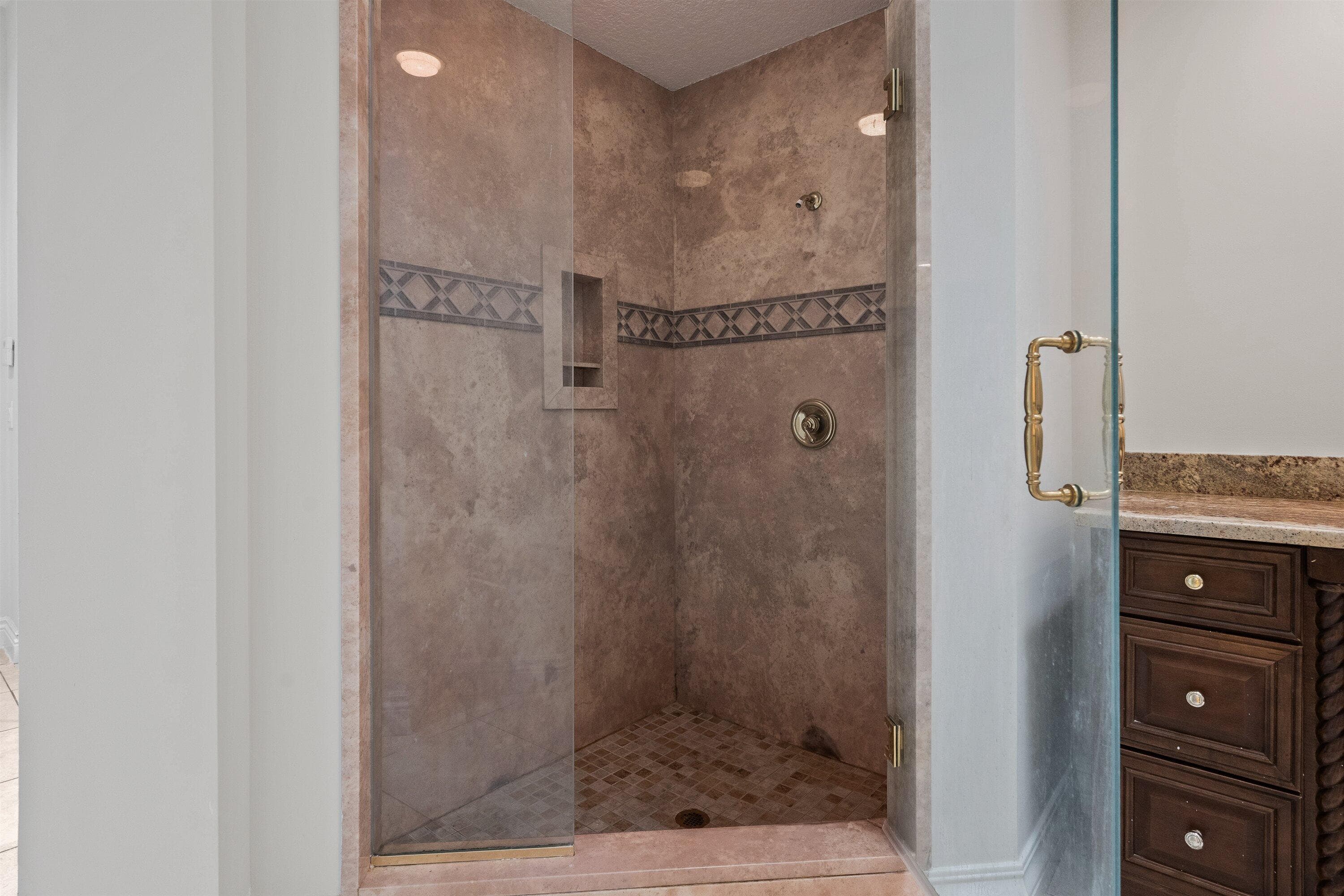 2055 Regents Boulevard, West Palm Beach, FL 33409 — photo 19 of 40