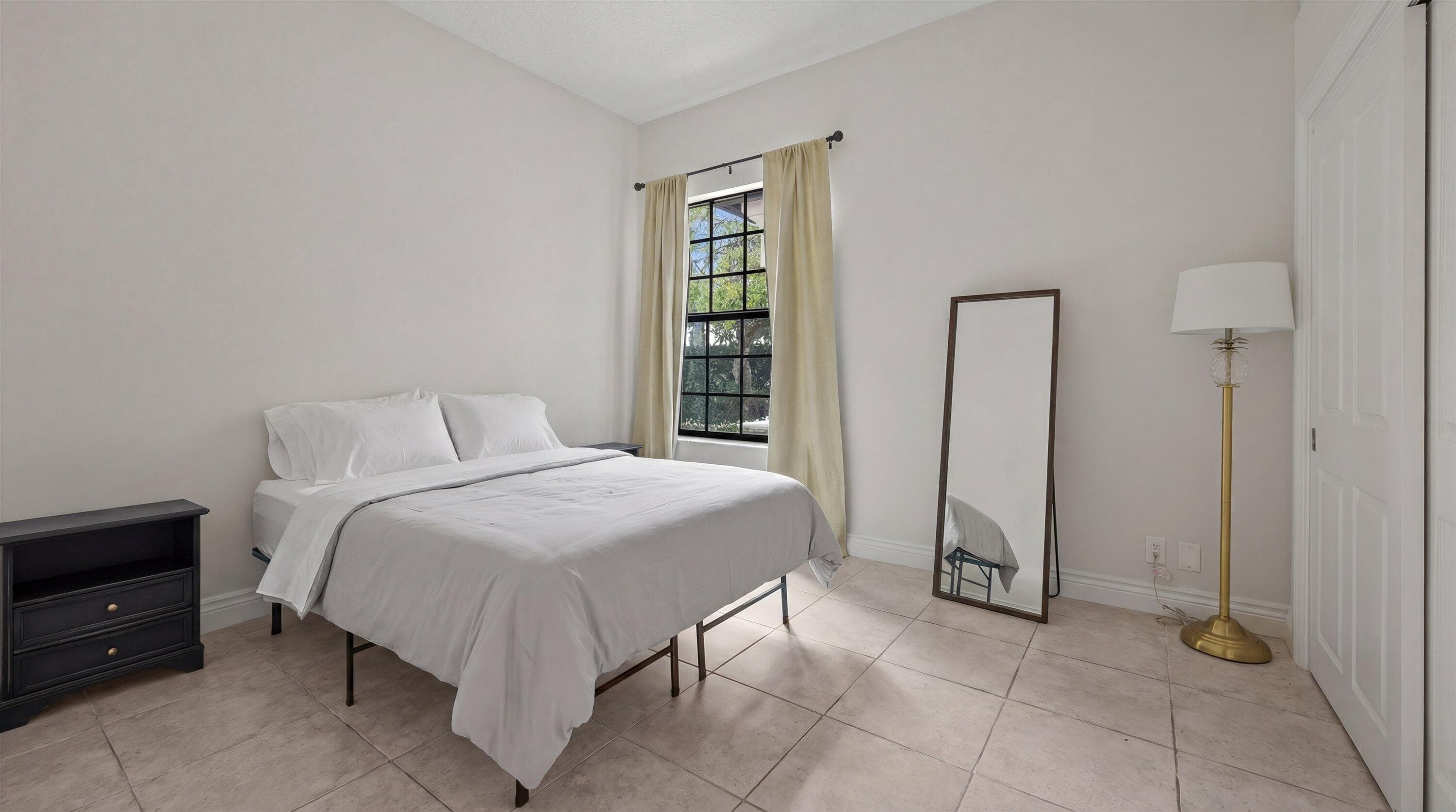 2055 Regents Boulevard, West Palm Beach, FL 33409 — photo 20 of 40