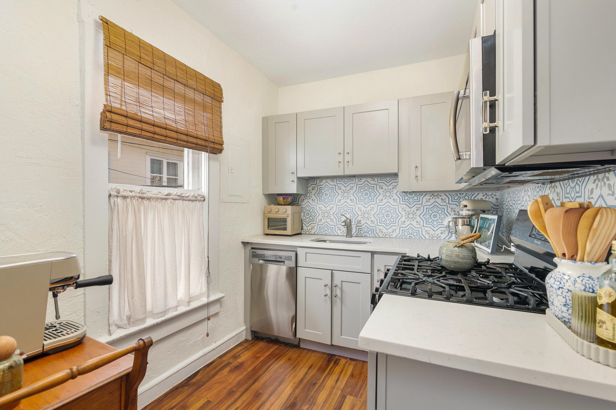 1211 Florida Avenue, West Palm Beach, FL 33401 — photo 13 of 23