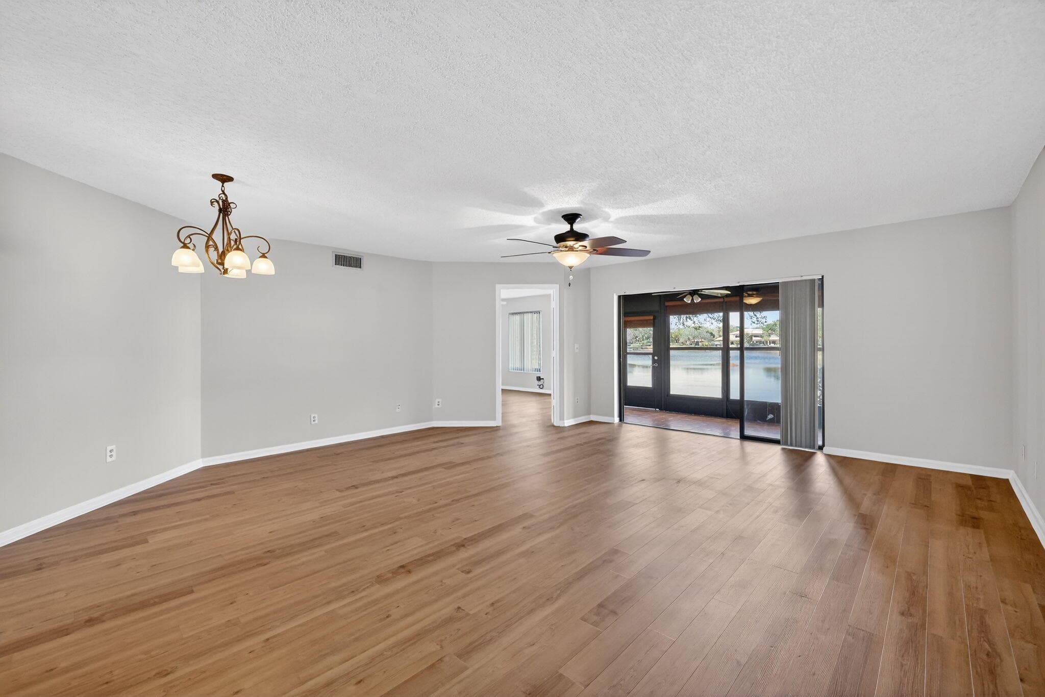 6060 SE Martinique Drive 103, Stuart, FL 34997 — photo 12 of 30