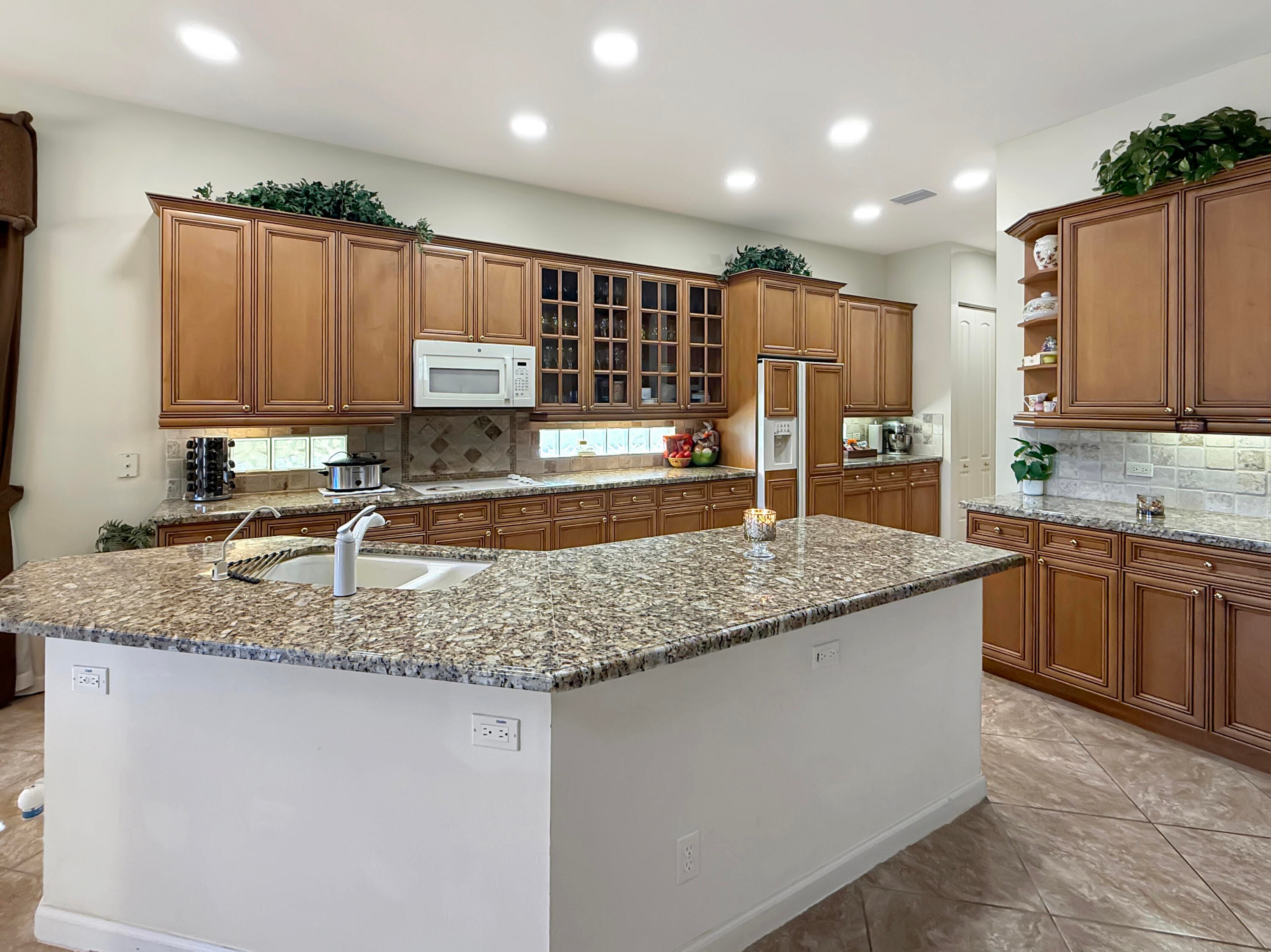 10891 Northgreen Drive, Lake Worth, FL 33449 — photo 8 of 46
