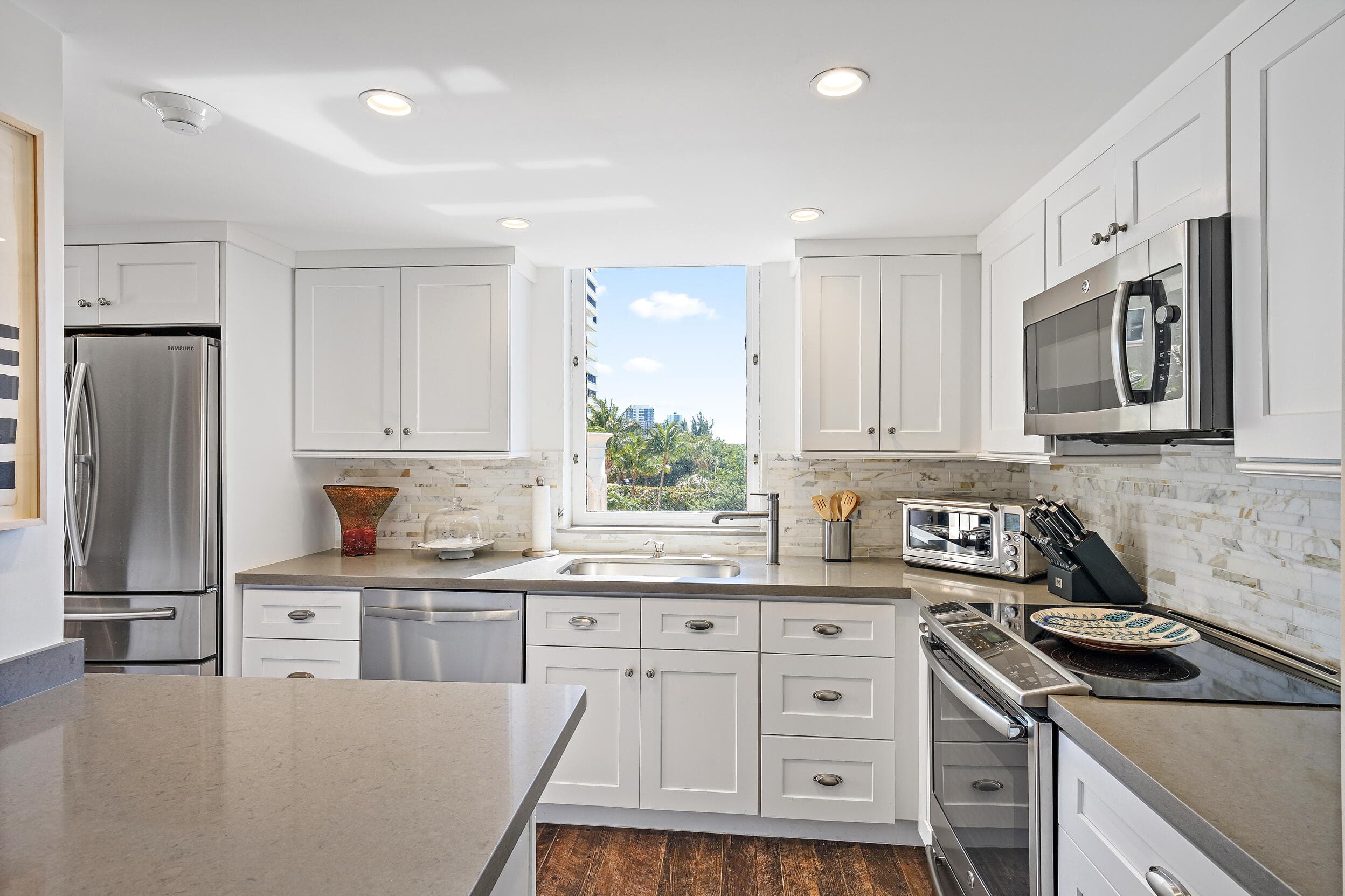 5380 N Ocean Drive 3a, Singer Island, FL 33404 — photo 13 of 38