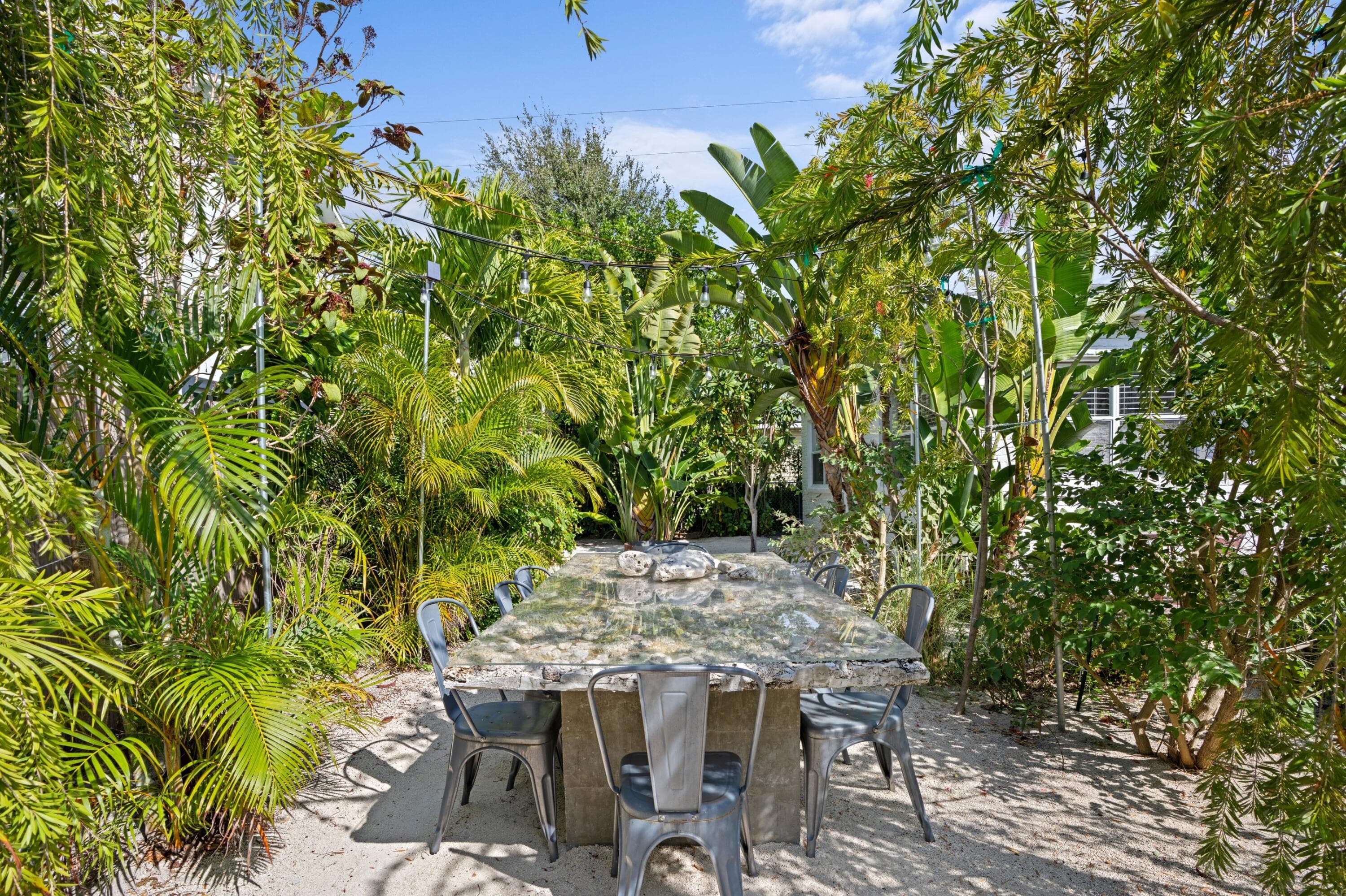 143 Greymon Drive, West Palm Beach, FL 33405 — photo 13 of 39