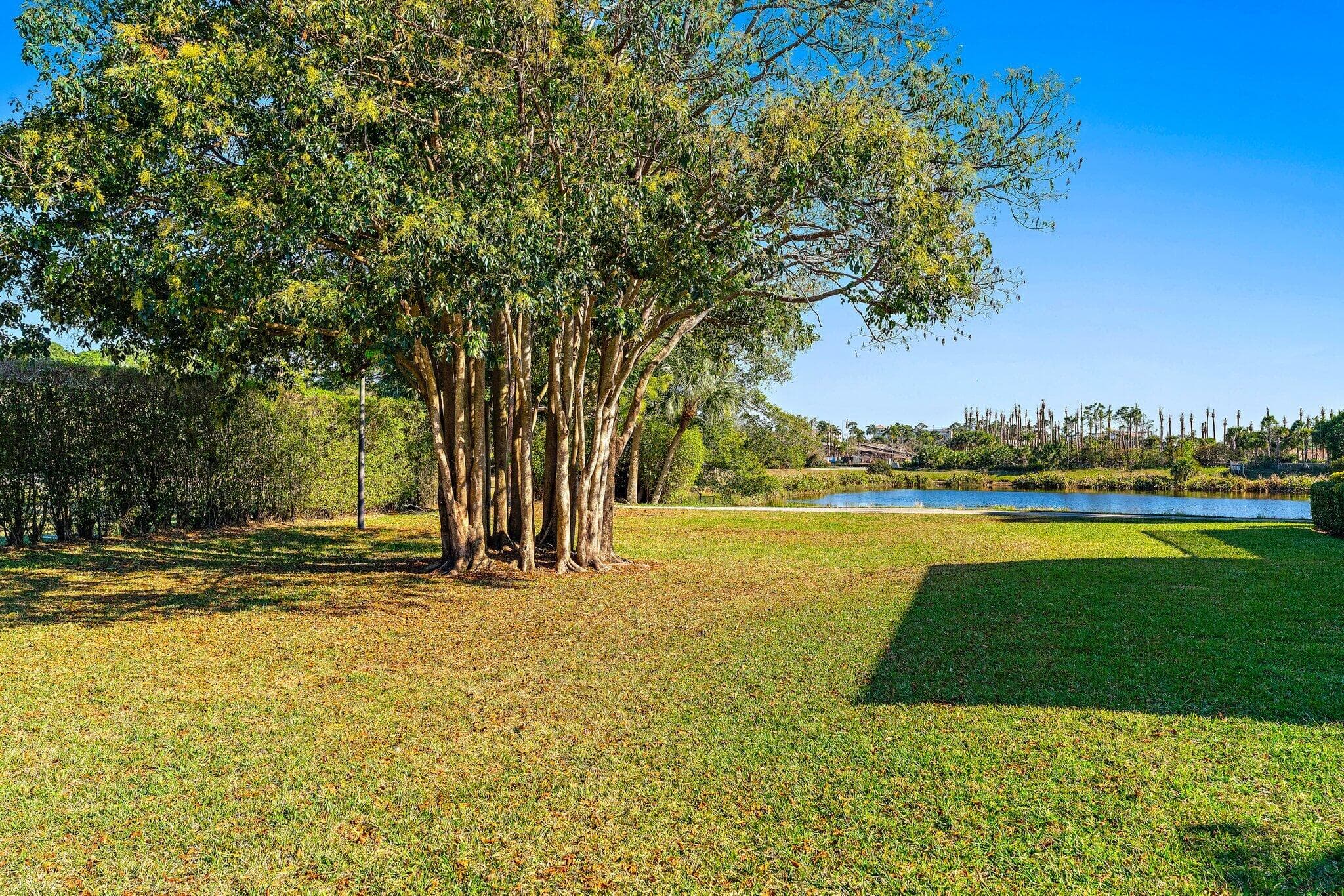 4270 Hazel Avenue B, Palm Beach Gardens, FL 33410 — photo 29 of 35