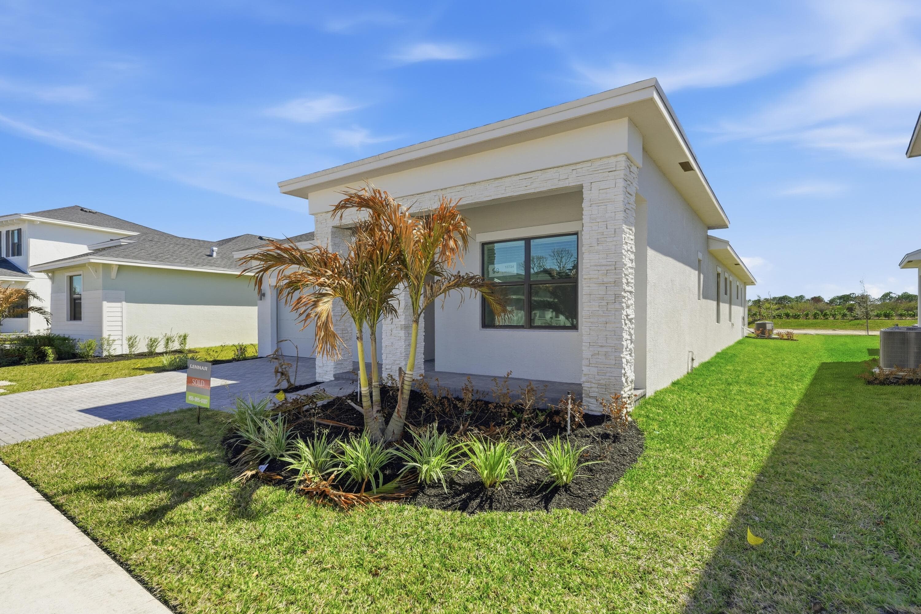 10724 NW Wilgrove Lane, Port St. Lucie, FL 34987 — photo 3 of 32