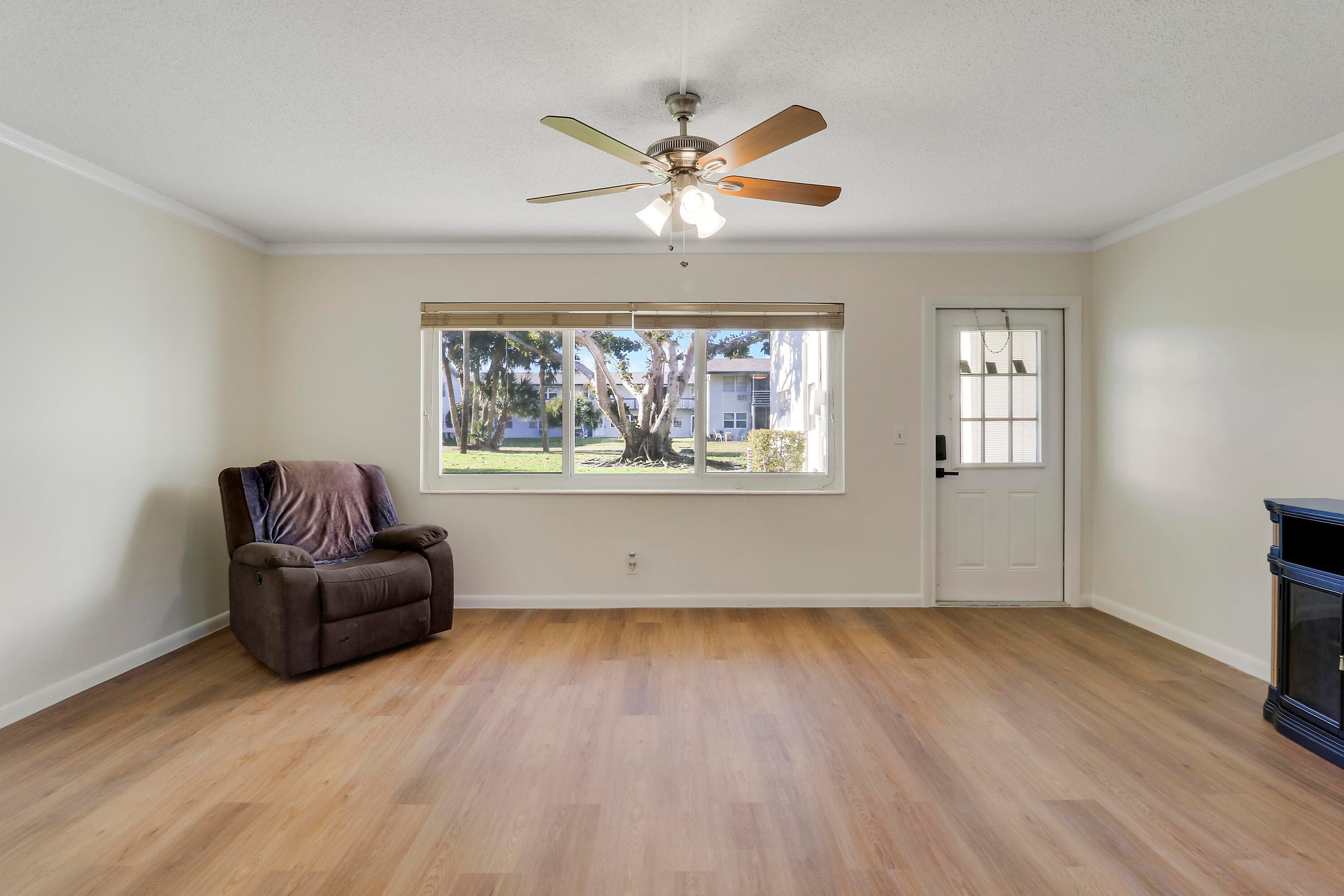 269 Norwich L, West Palm Beach, FL 33417 — photo 5 of 21