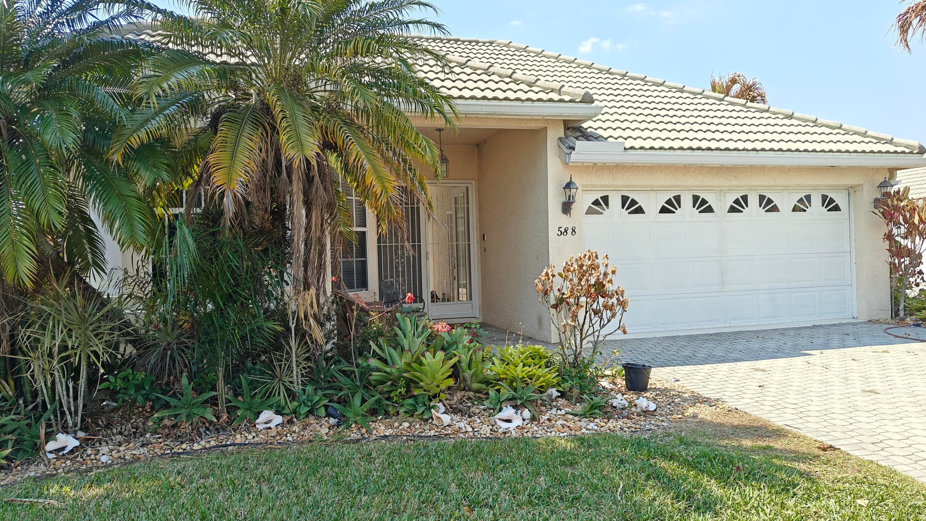 588 SW Saint Johns Bay, Port St. Lucie, FL 34986 — photo 1 of 30