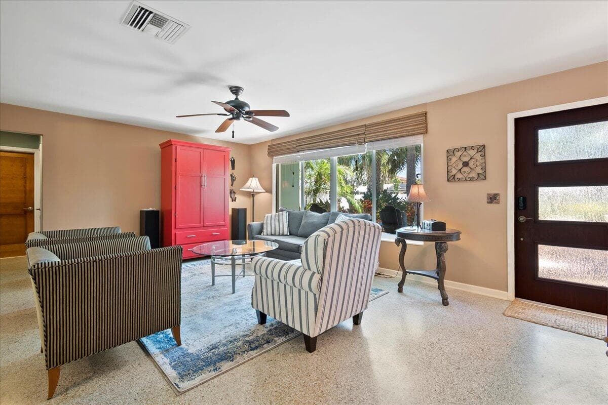 440 Jupiter Lane, Juno Beach, FL 33408 — photo 10 of 34