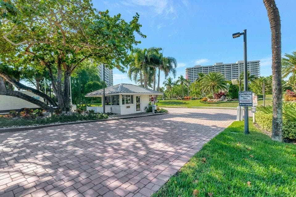 4001 N Ocean Boulevard 907, Boca Raton, FL 33431 — photo 42 of 58